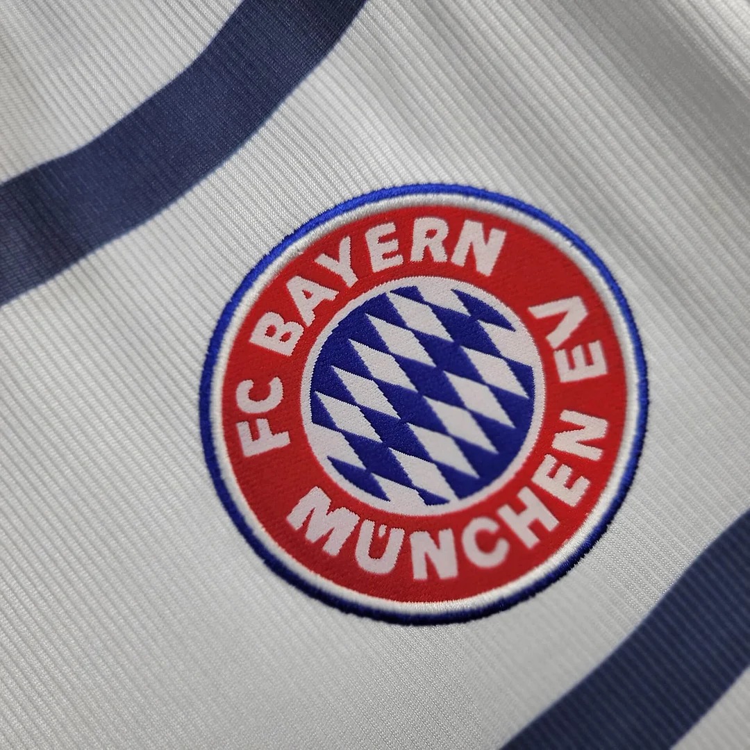 Retro Bayern Munich 1998-00 Away Jersey - SOCCERDEALSHOP