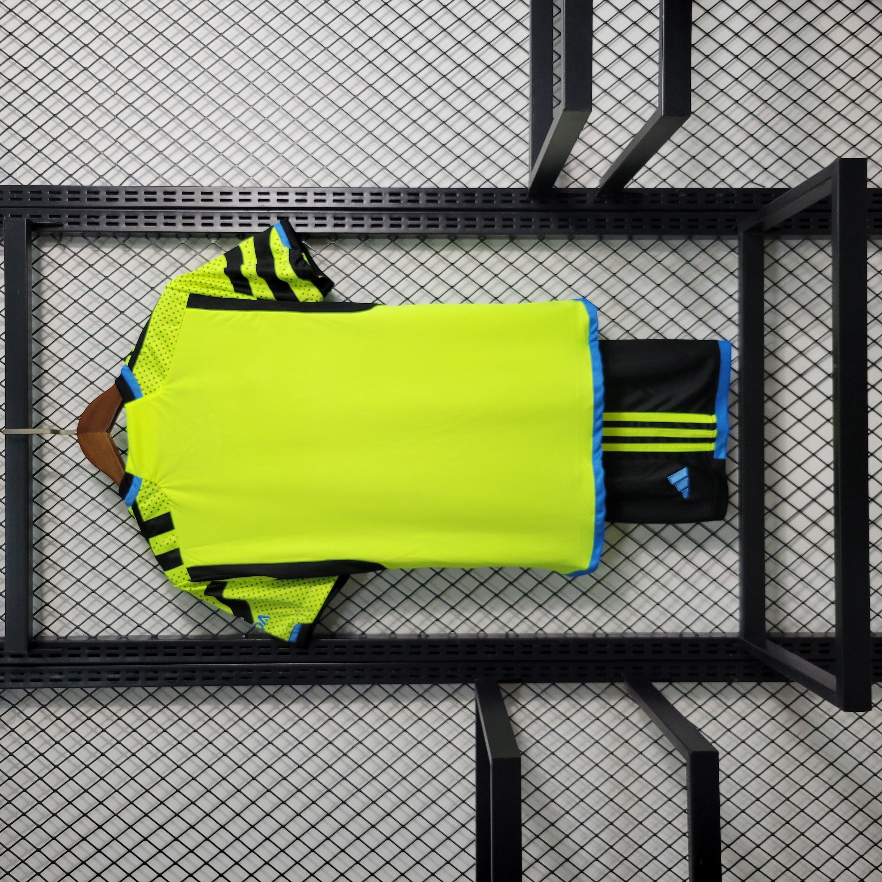 Arsenal 23-24 Away Kids Kit - SOCCERDEALSHOP