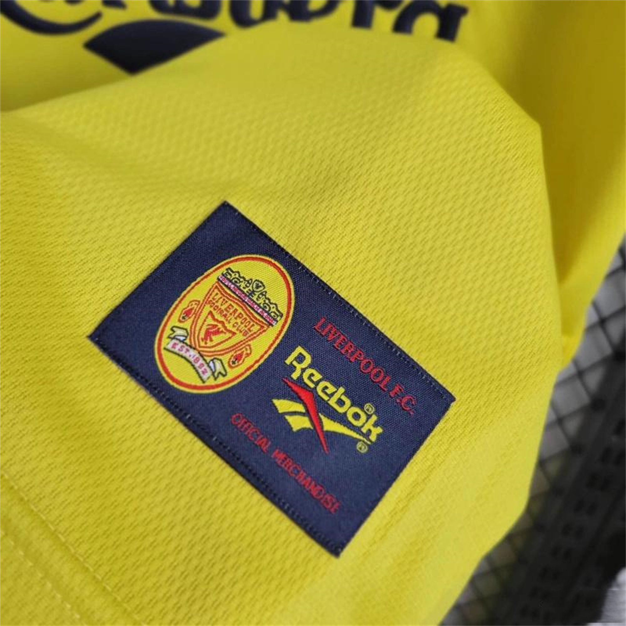 Retro Liver.pool 1997-99 Third Jersey - SOCCERDEALSHOP