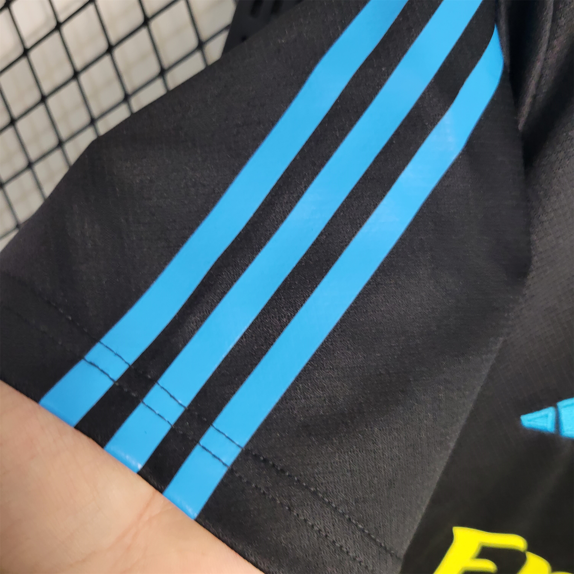 Arsenal Black 23/24 Training Shirt - Fans Version - SOCCERDEALSHOP