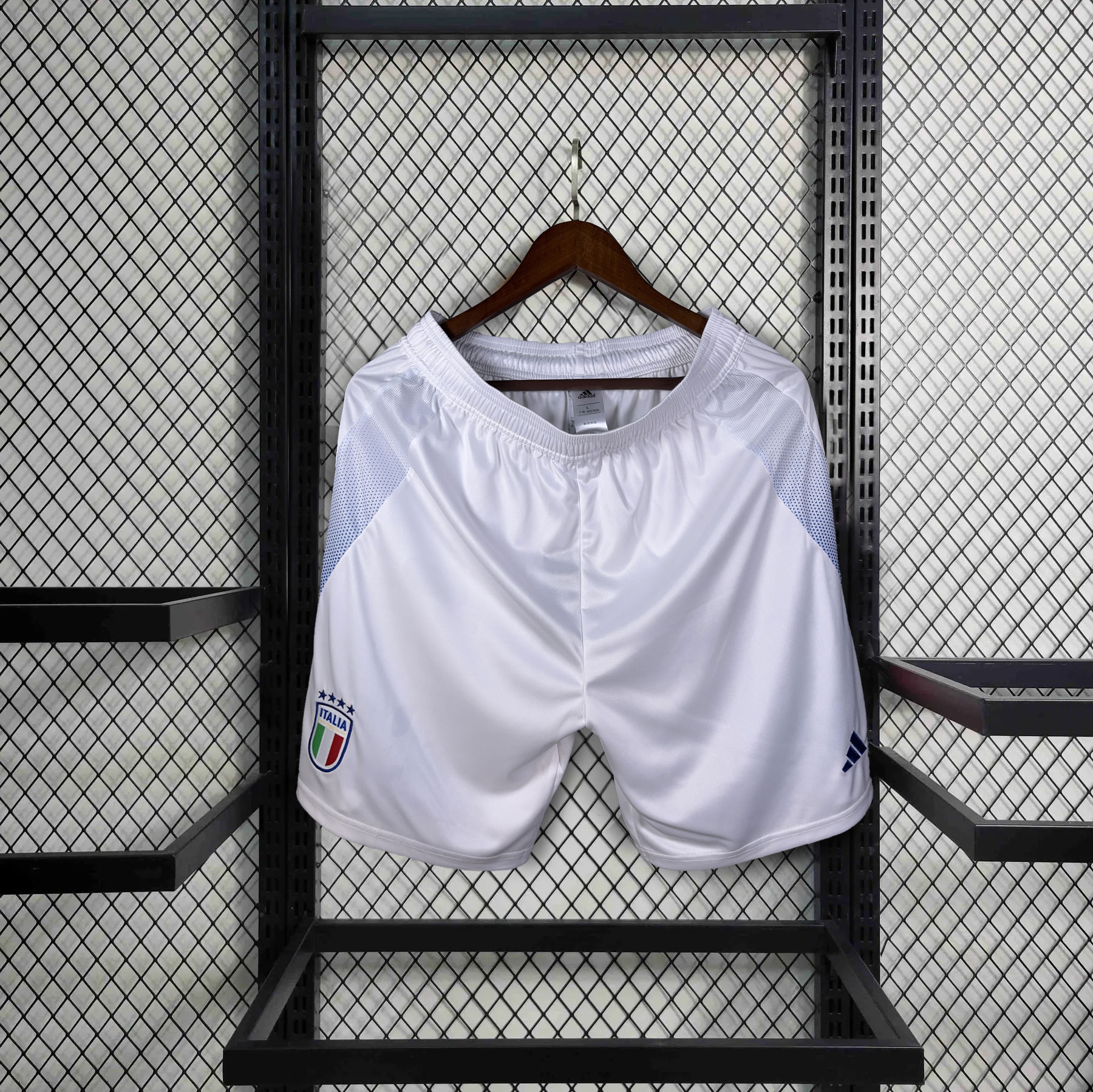 Italy 2024 Home Shorts - Fans Version - SOCCERDEALSHOP