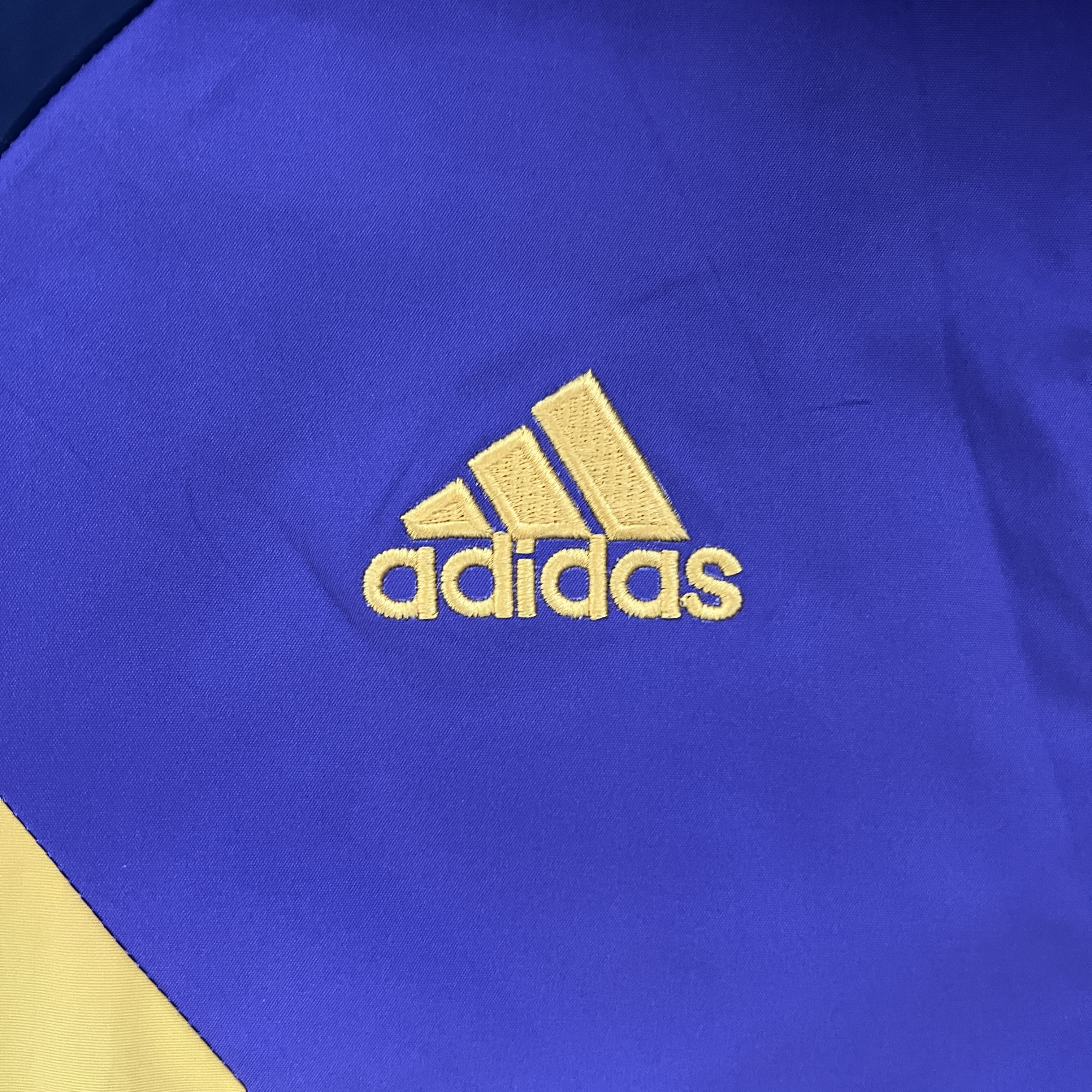 Real Madrid 23-24 Double Sided Windbreaker - Royal Blue - SOCCERDEALSHOP