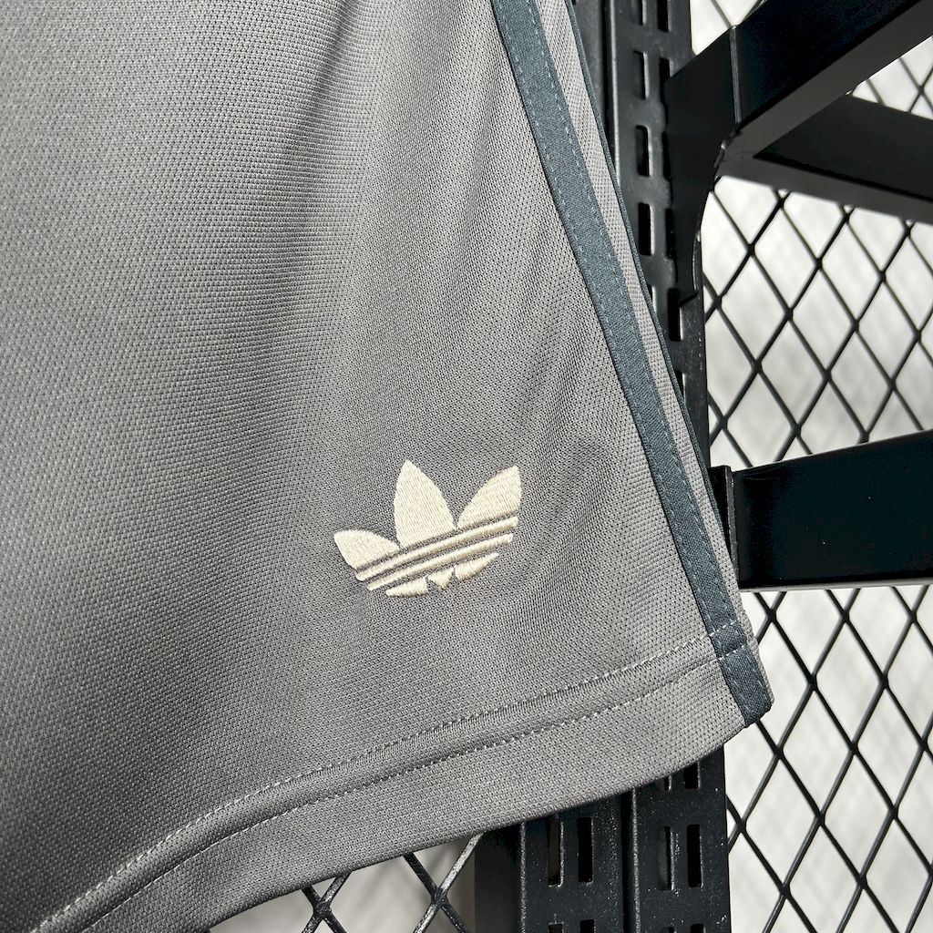 Real Madrid 24-25 Third Shorts - Fans Version - SOCCERDEALSHOP