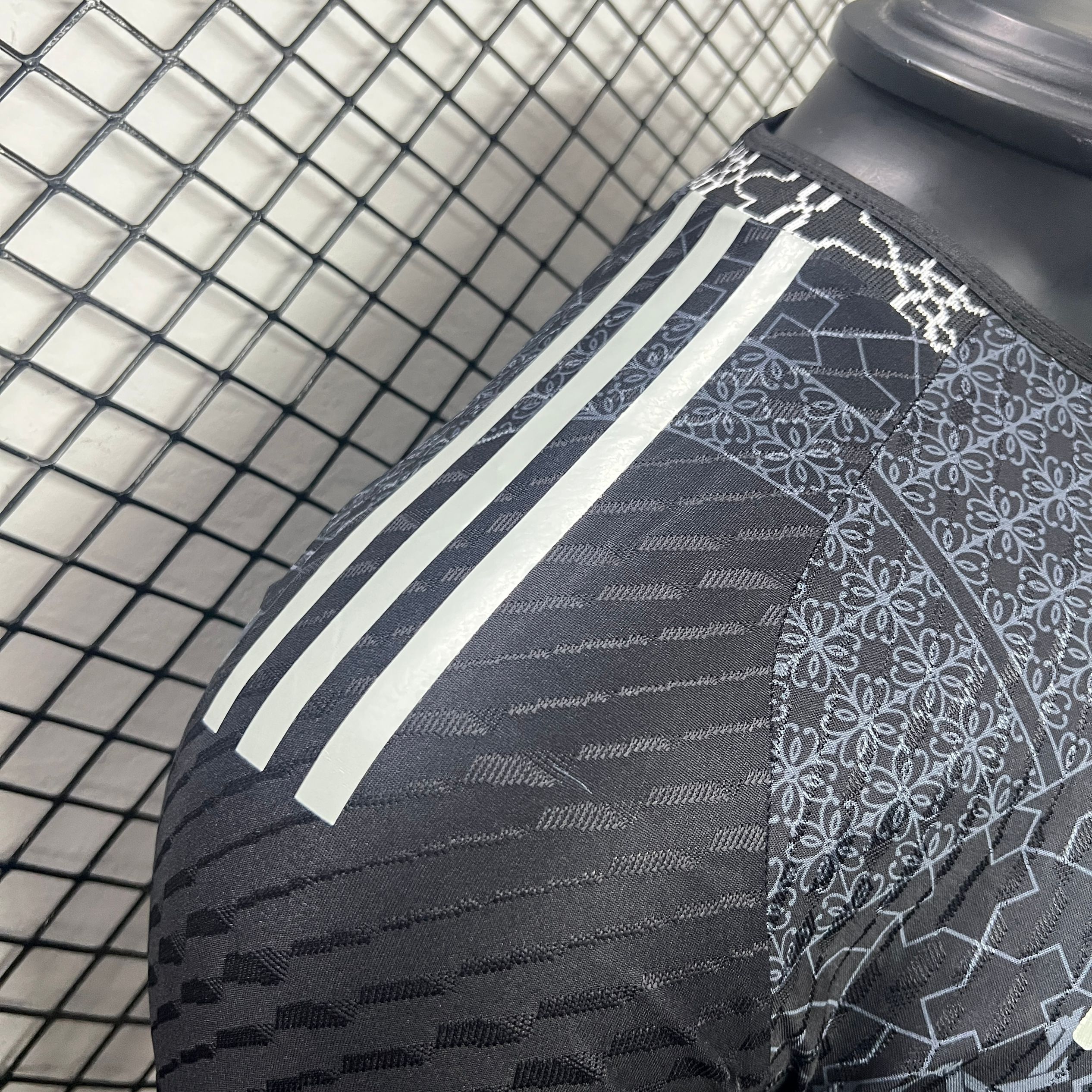 Real Madrid 24-25 Black architecture Special Edition Jersey - Player Version - SOCCERDEALSHOP