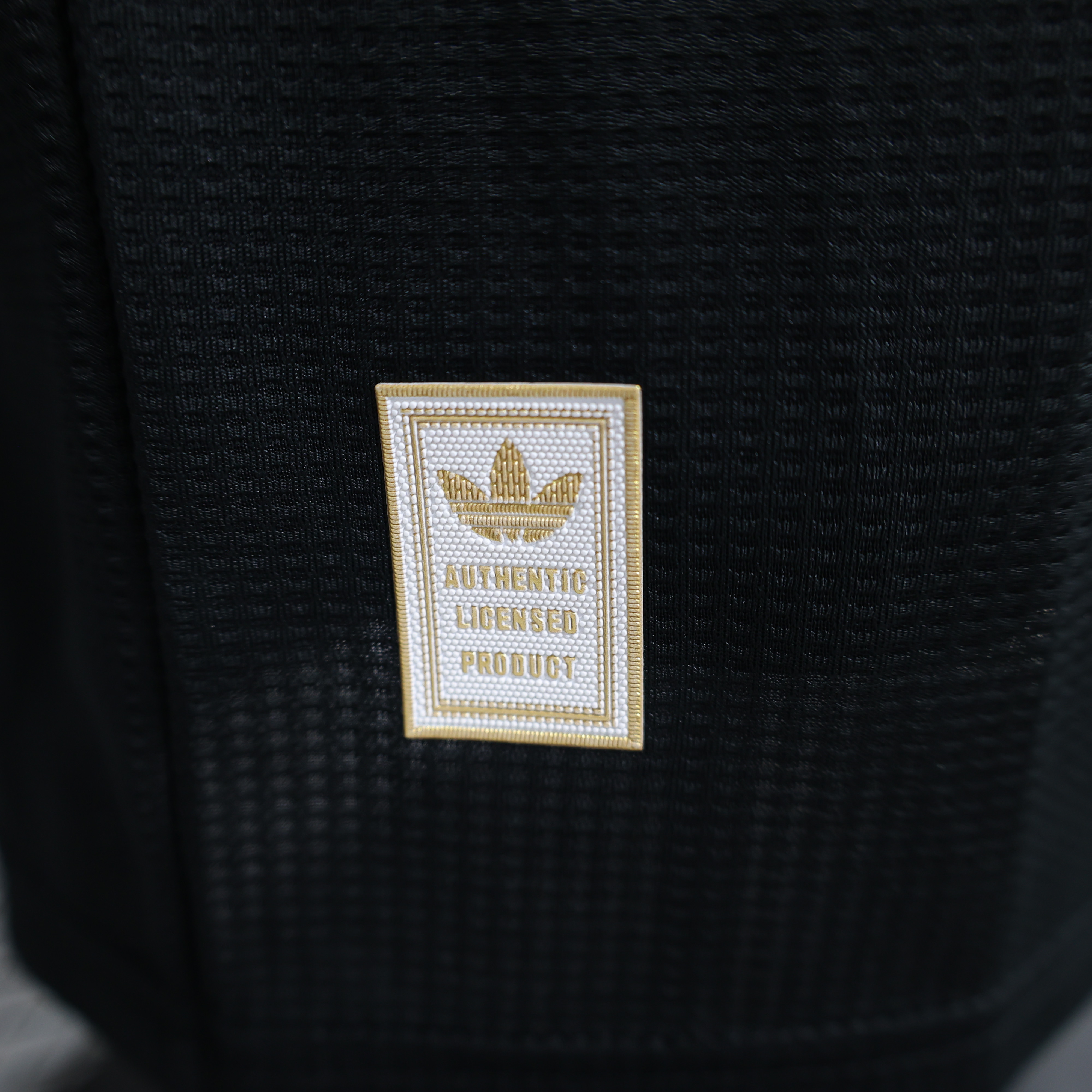 Bayern Munich 24-25 Third Goalkeeper Black Jersey - Player Version - SOCCERDEALSHOP