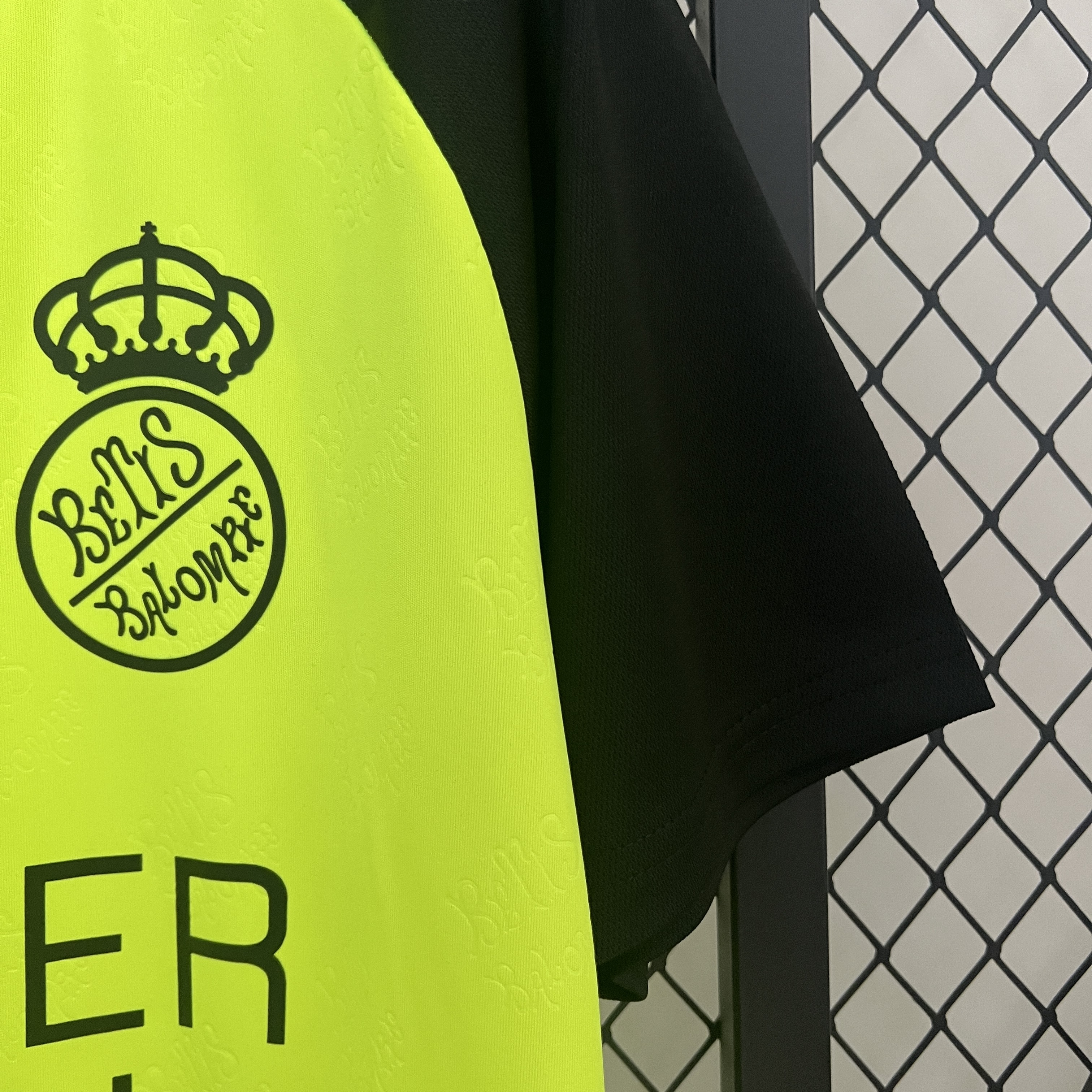 Real Betis 24-25 Away Jersey with Sponsor - Fans Version - SOCCERDEALSHOP