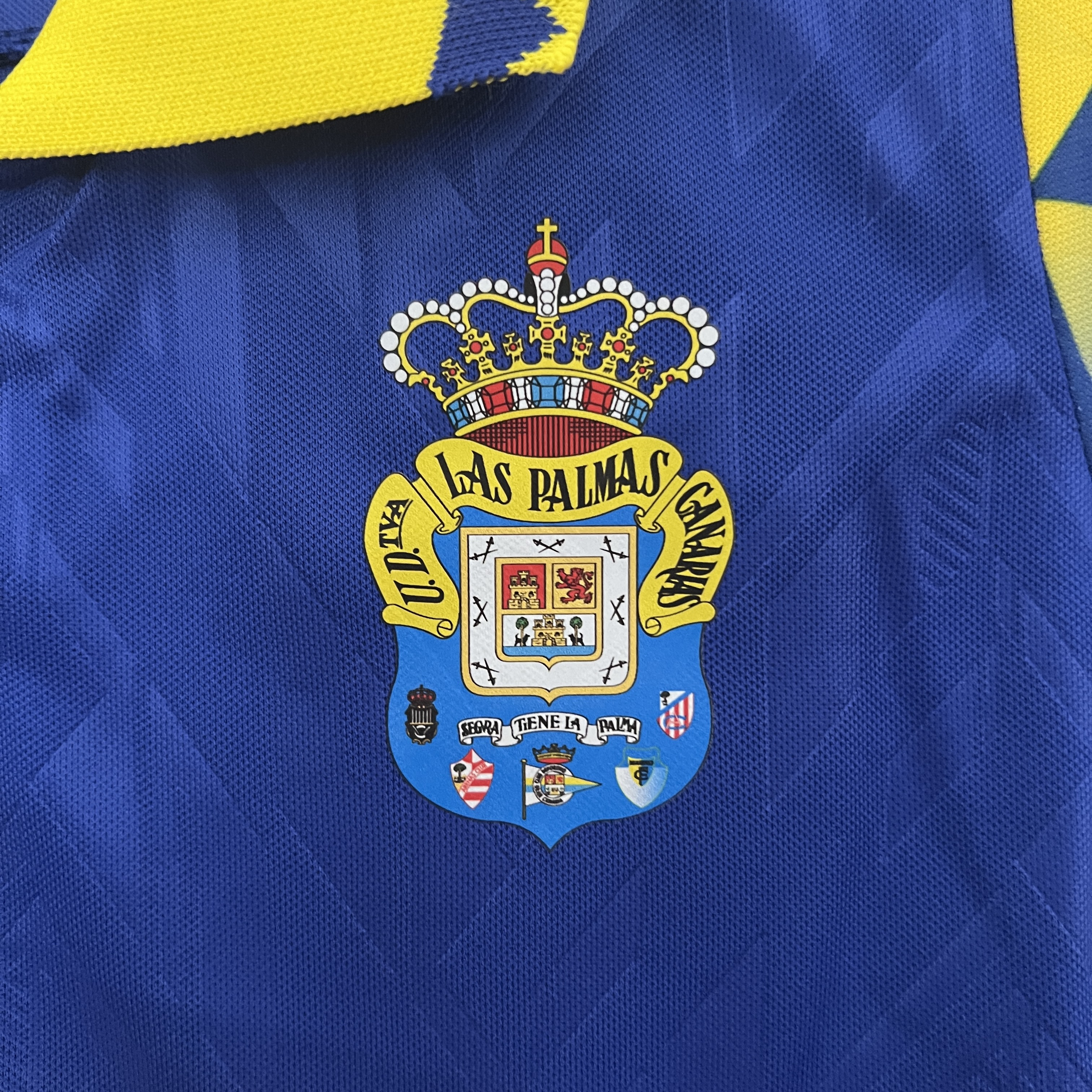 Las Palmas 24-25 Away Kids Kit - SOCCERDEALSHOP