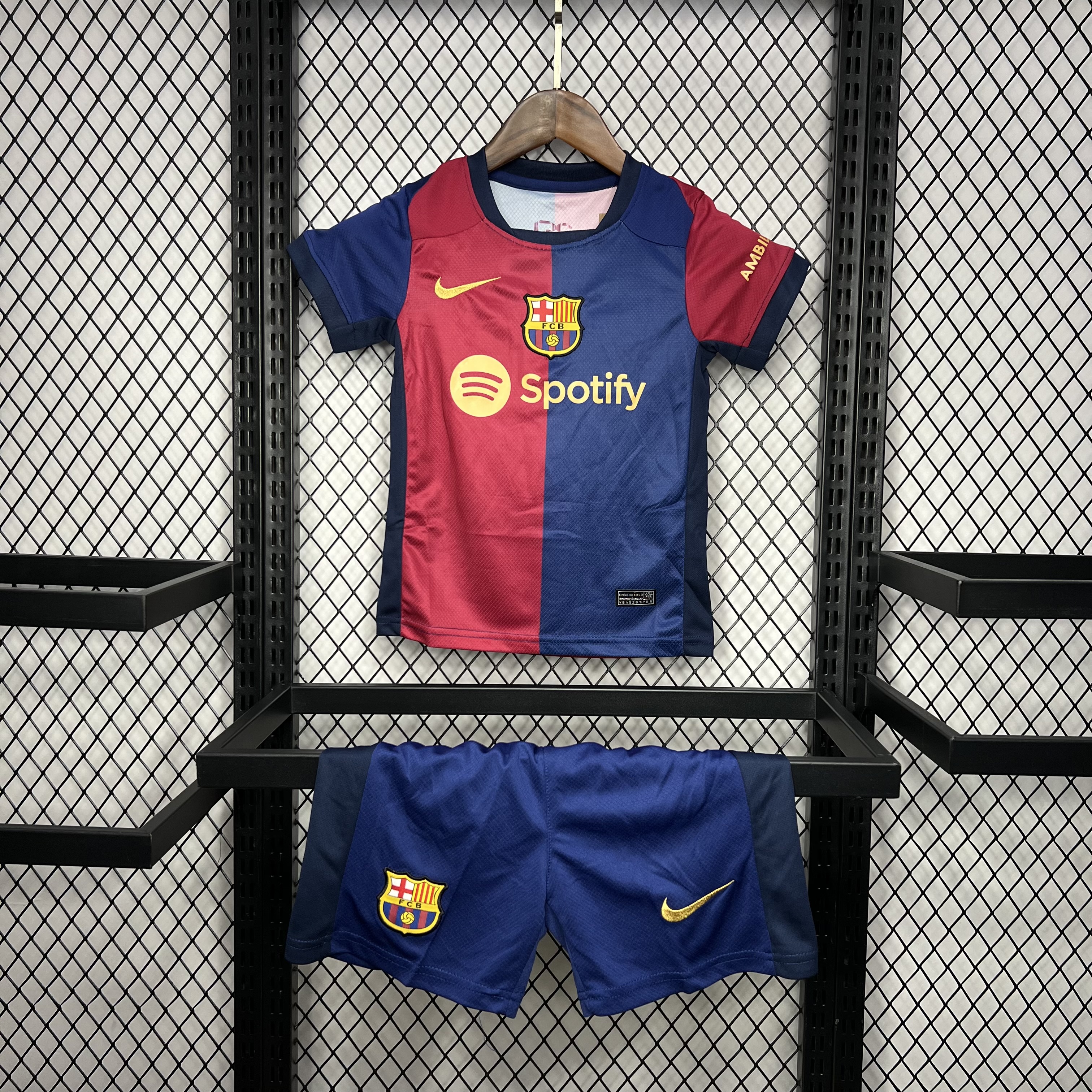 B.A.R.S.A 24-25 Home Stadium Kids Kit - SOCCERDEALSHOP