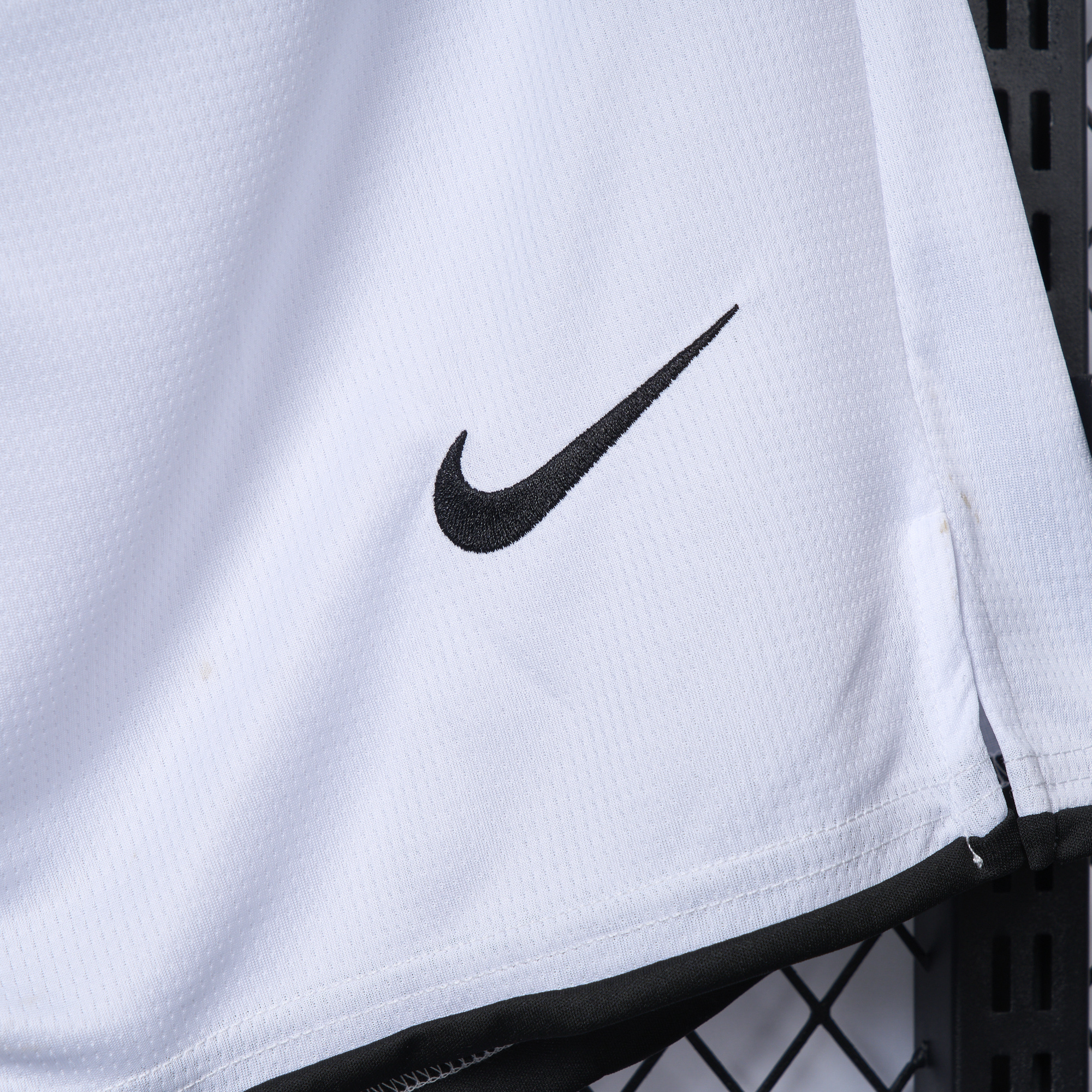 Manchester United Retro 2007-08 Home Shorts - SOCCERDEALSHOP