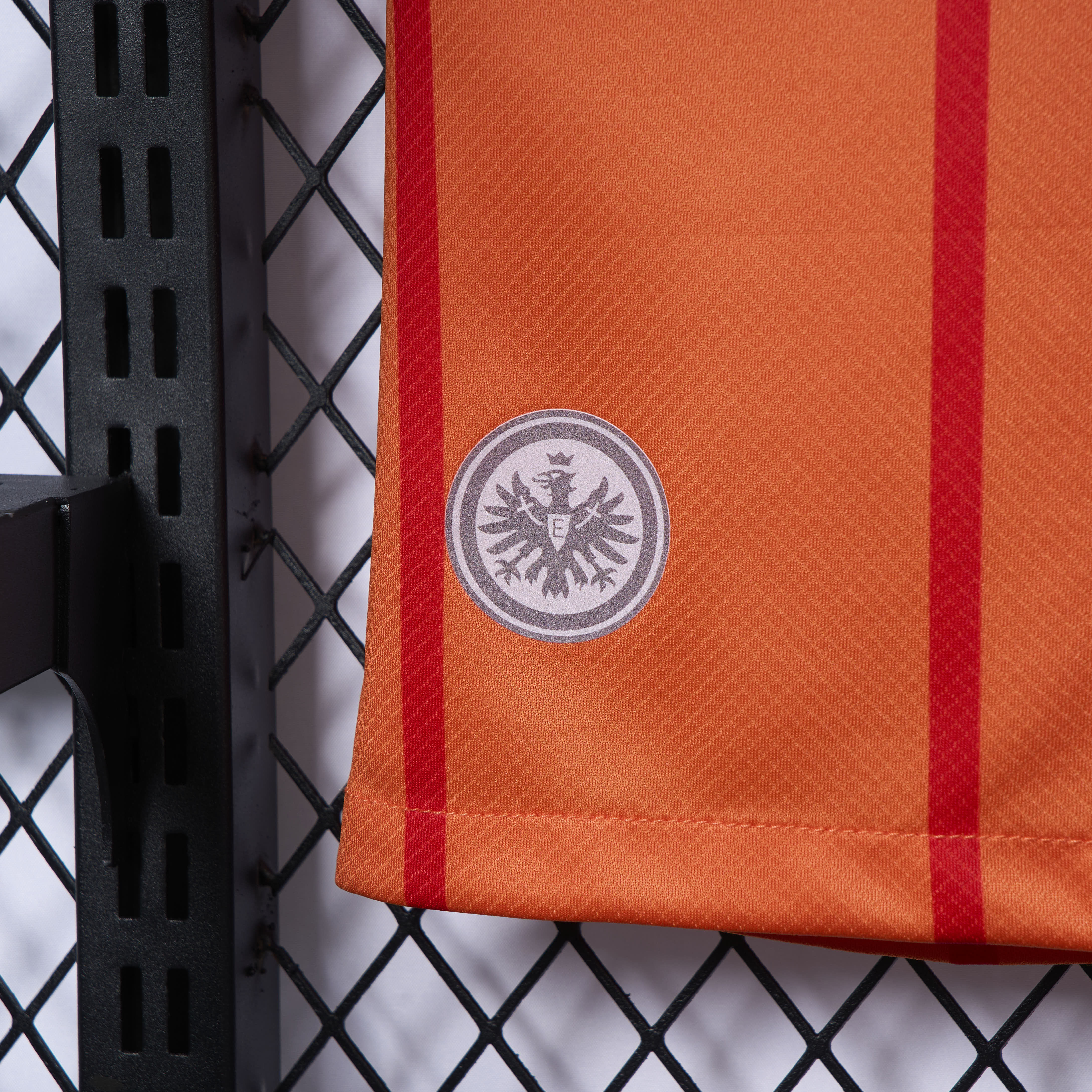 Frankfurt 24-25 Third Jersey - Fans Version - SOCCERDEALSHOP