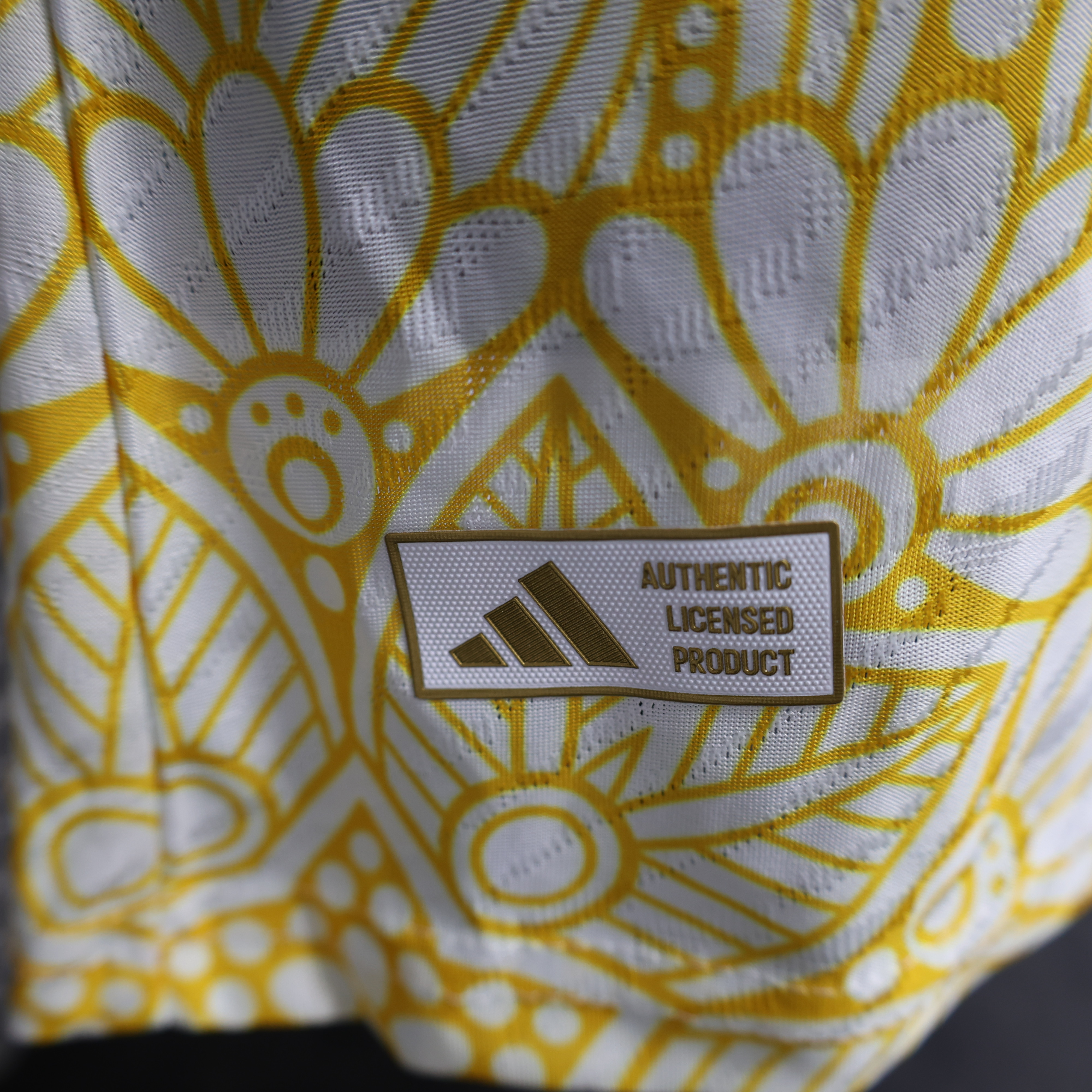 Real Madrid 24-25 Black Snake Special Edition White Jersey - Player Version - SOCCERDEALSHOP