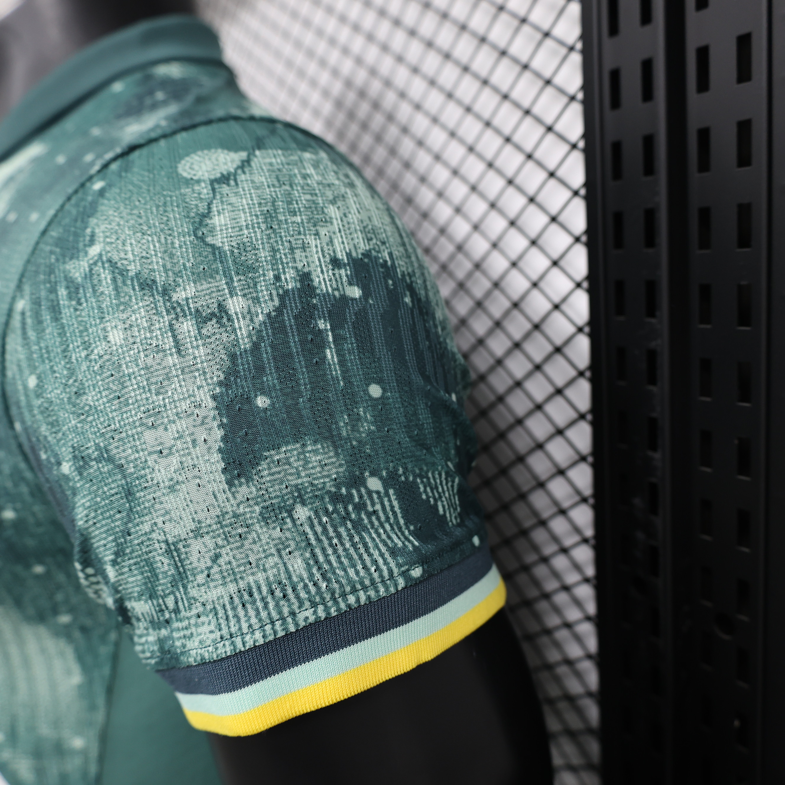 Tottenham Hotspur 24-25 Third Jersey - Player Version - SOCCERDEALSHOP