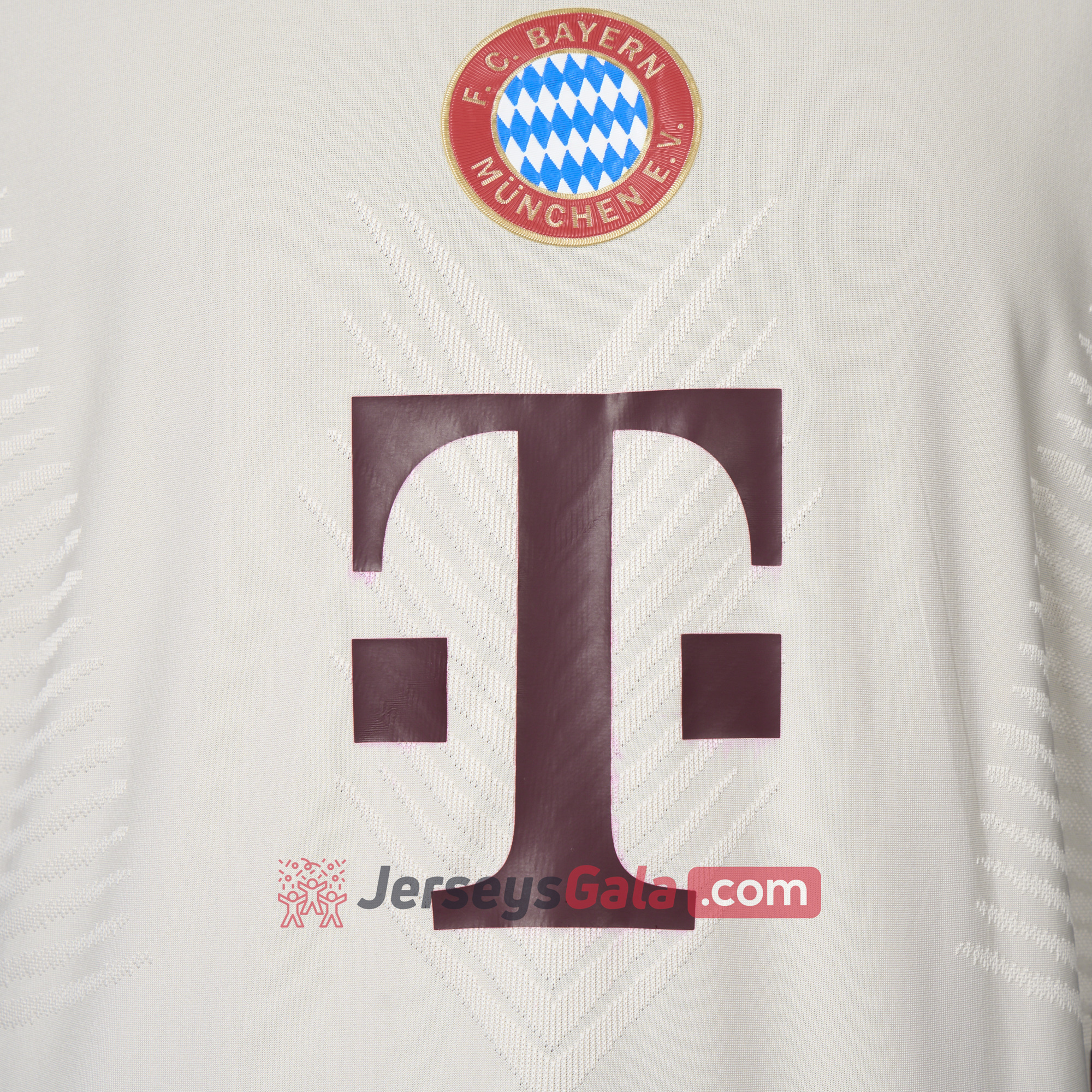 Bayern Munich 24-25 Apricot & Red Training Jersey - Player Version - SOCCERDEALSHOP