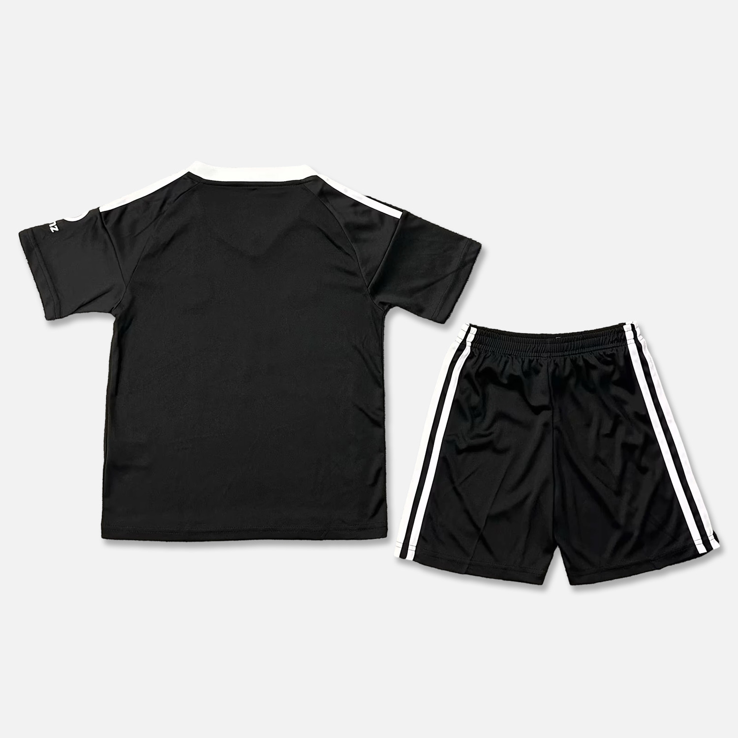 Bayern Munich 24-25 Third Black Goalkeeper Kids Kit - SOCCERDEALSHOP