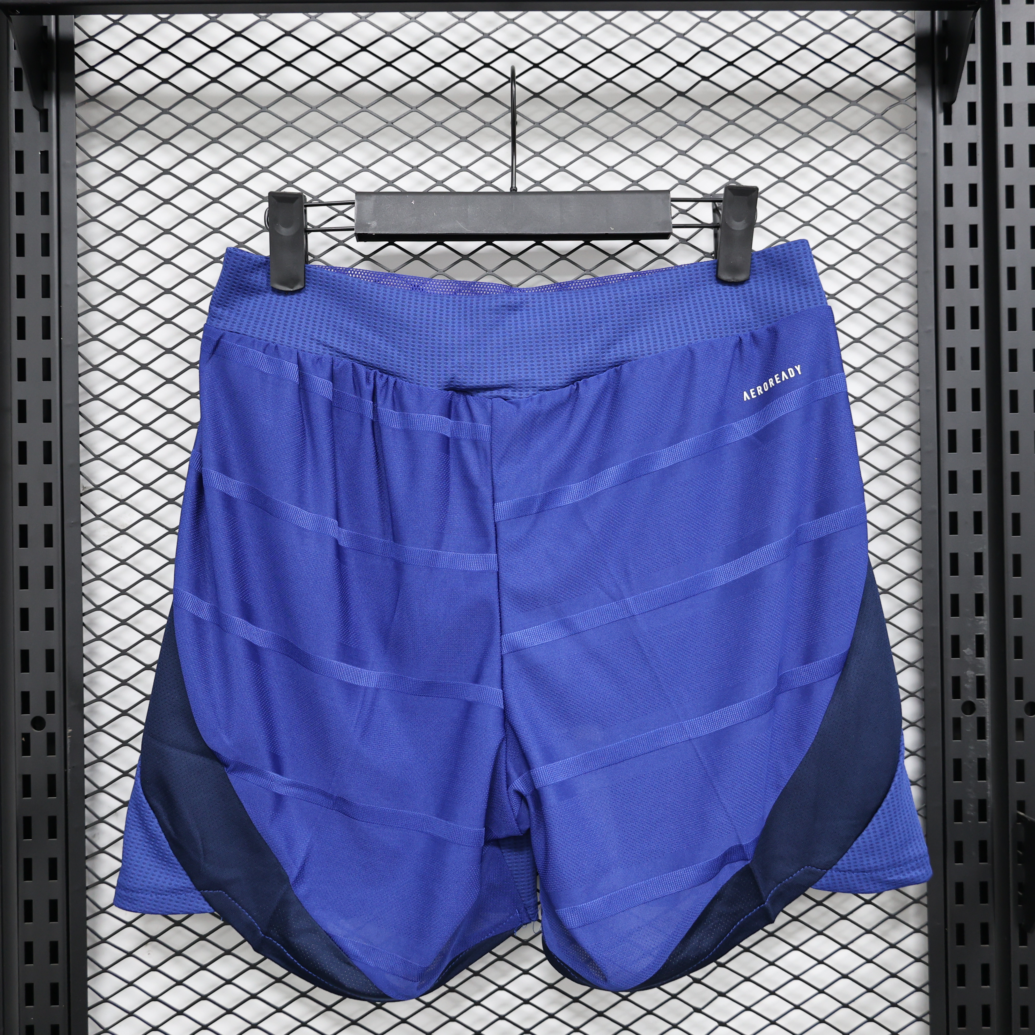 Manchester United 24-25 Away Shorts - Player Version - SOCCERDEALSHOP