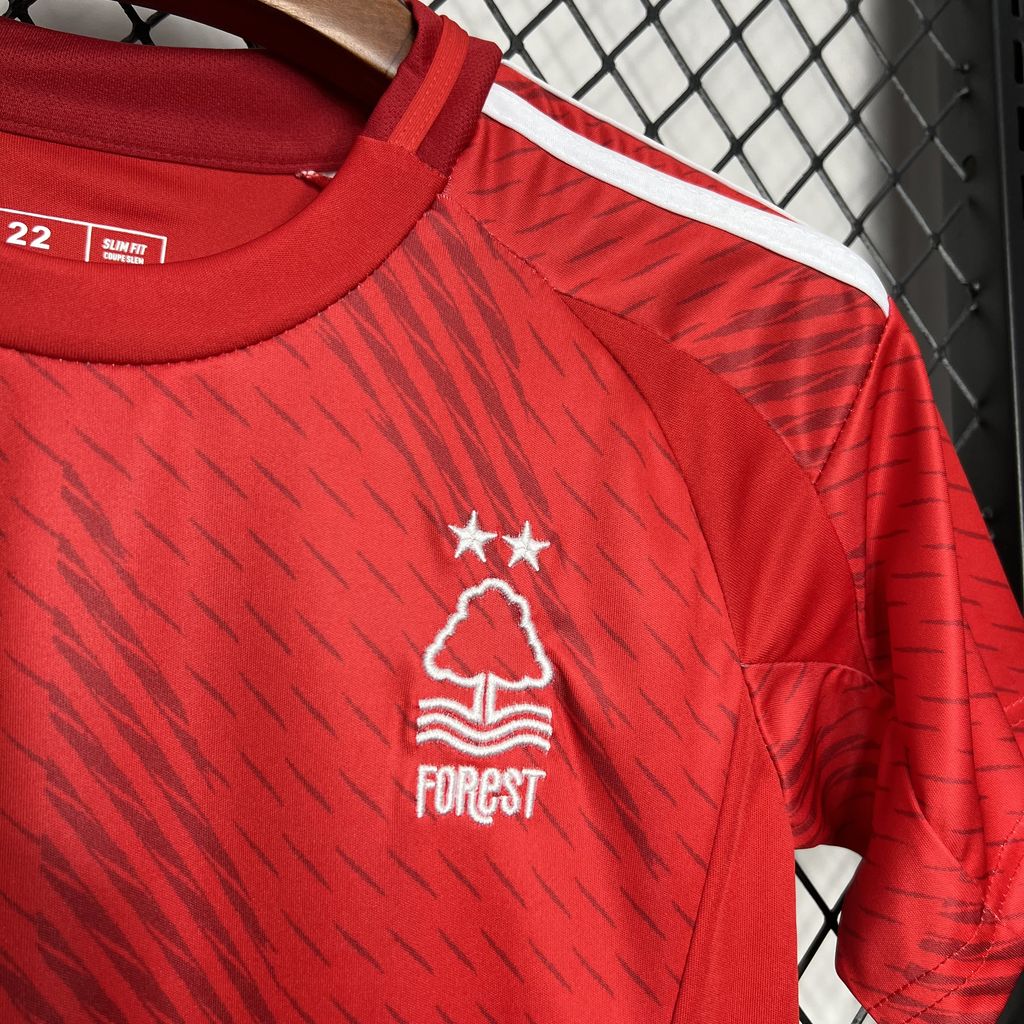 Nottingham Forest 24-25 Home Stadium Kids Kit - SOCCERDEALSHOP