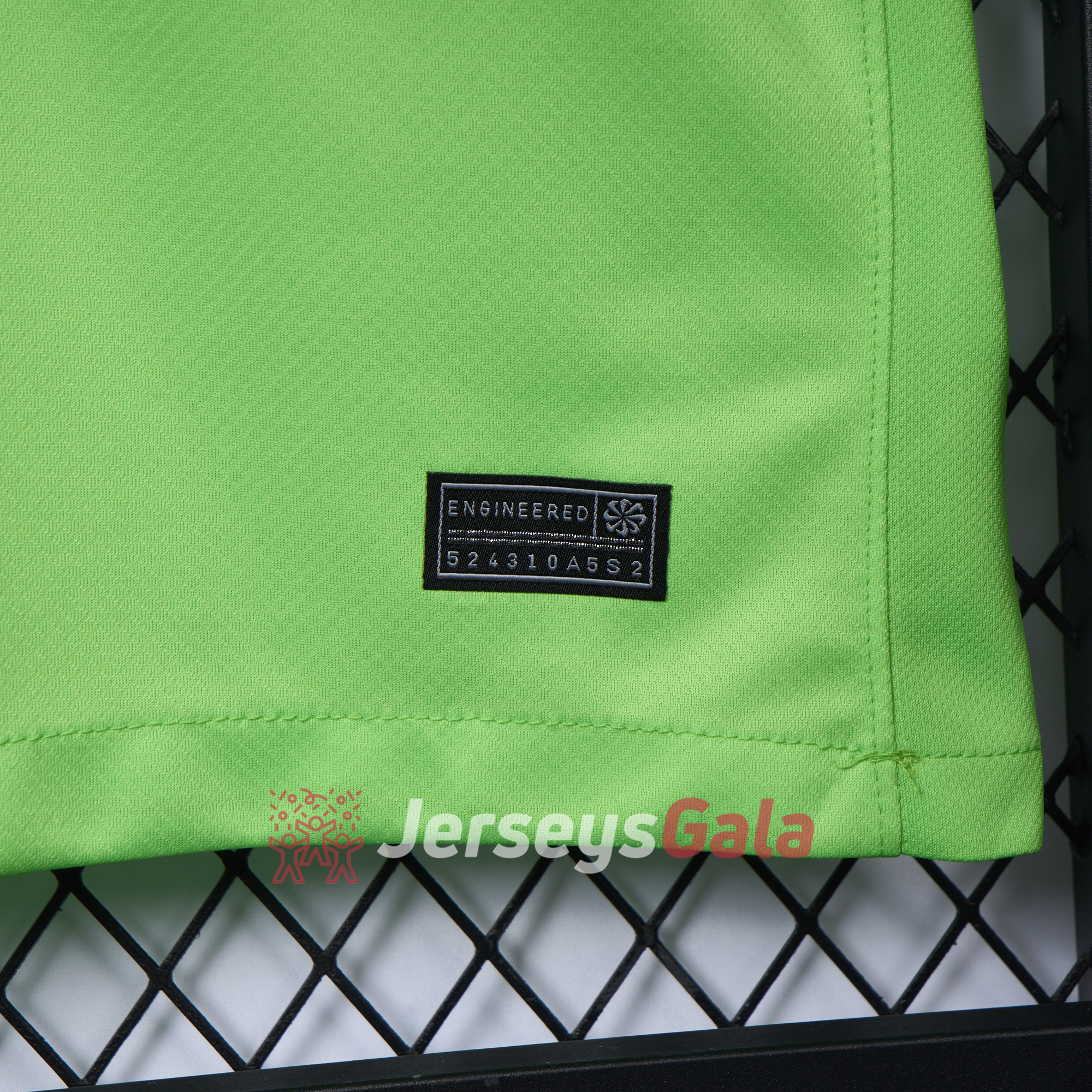 Wolfsburg 24-25 Home Stadium Jersey - Fans Version - SOCCERDEALSHOP