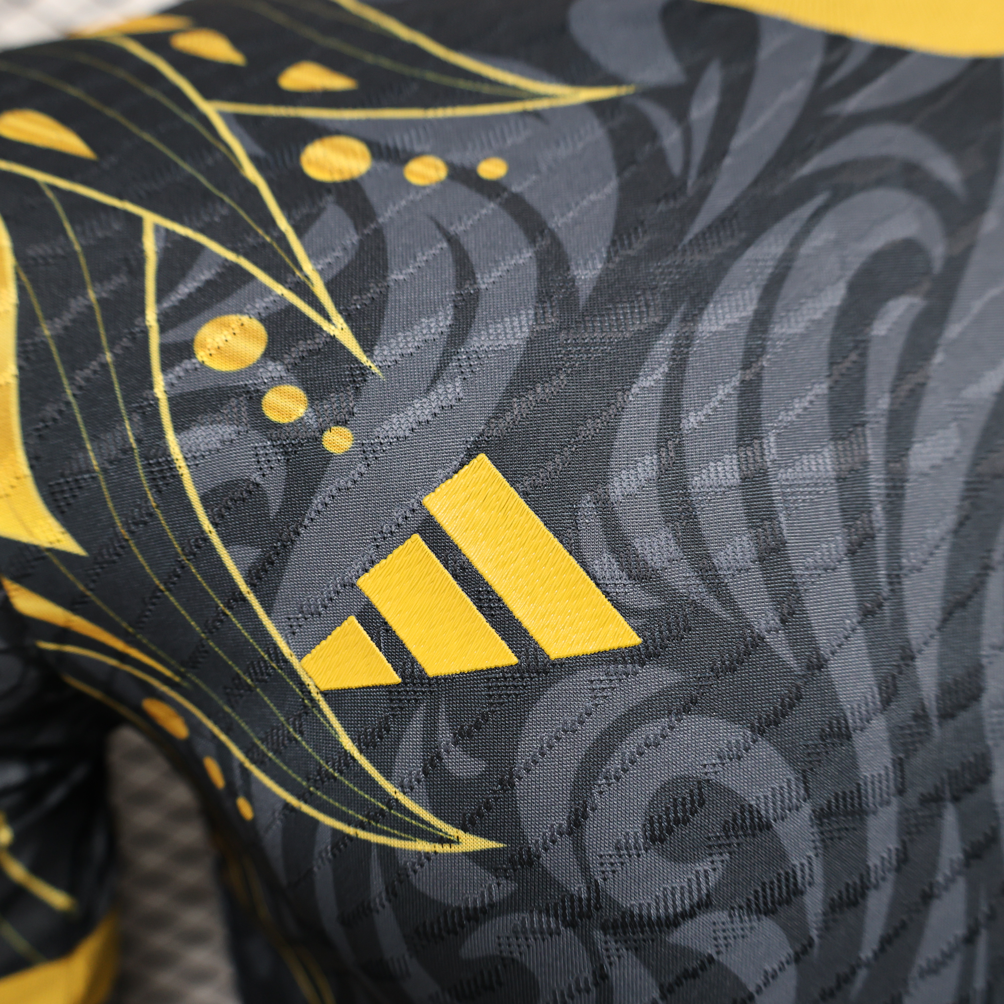 Real Madrid 24-25 Black Yellow Special Edition Jersey - Player Version - SOCCERDEALSHOP