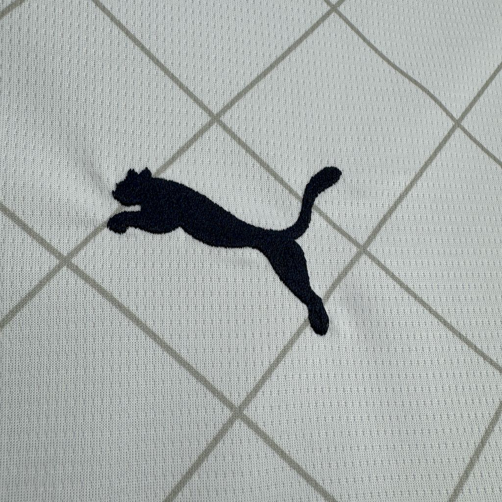 FC Famalicão 24-25 Home Jersey - Fans Version - SOCCERDEALSHOP