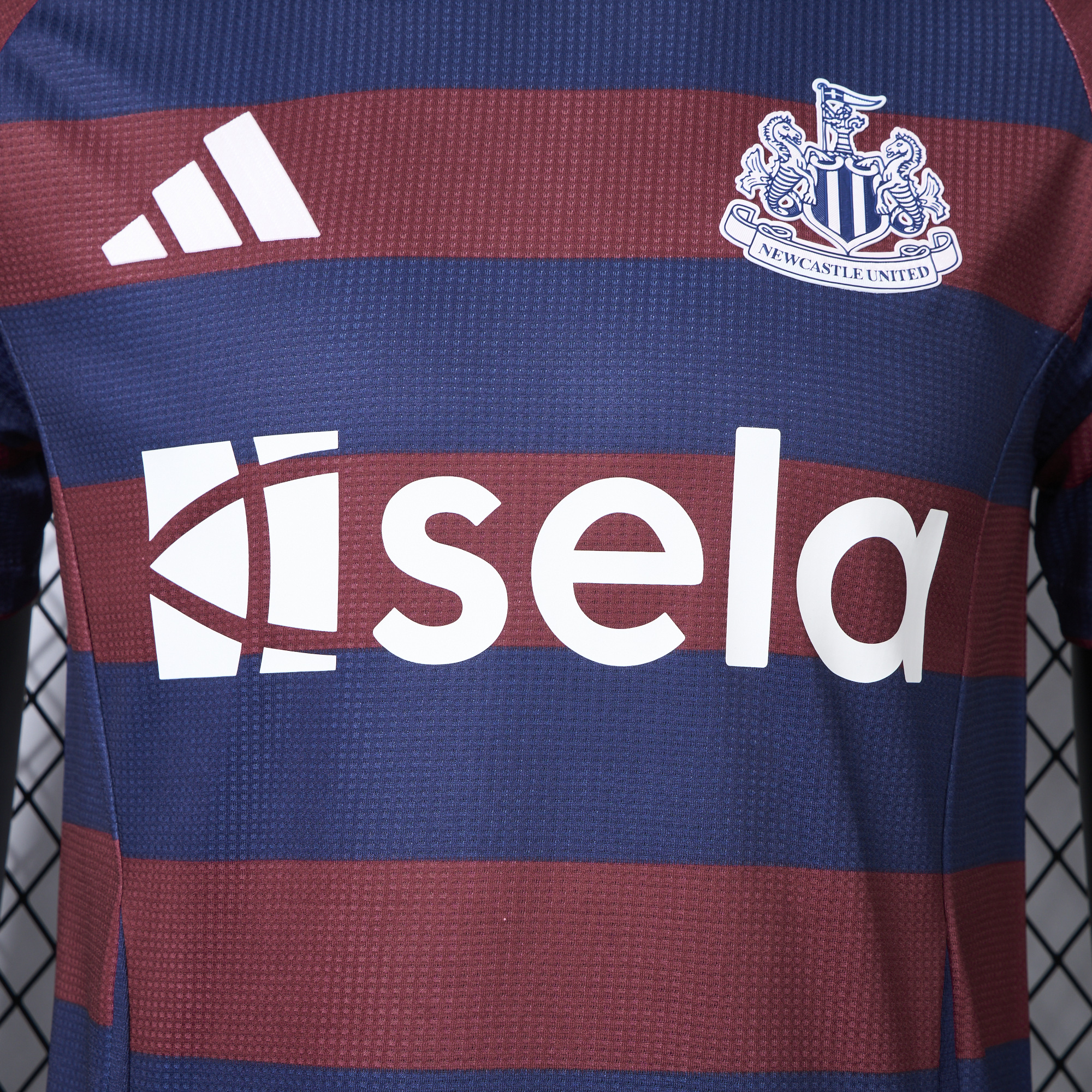 Newcastle United 24-25 Away Jersey - Player Version - SOCCERDEALSHOP