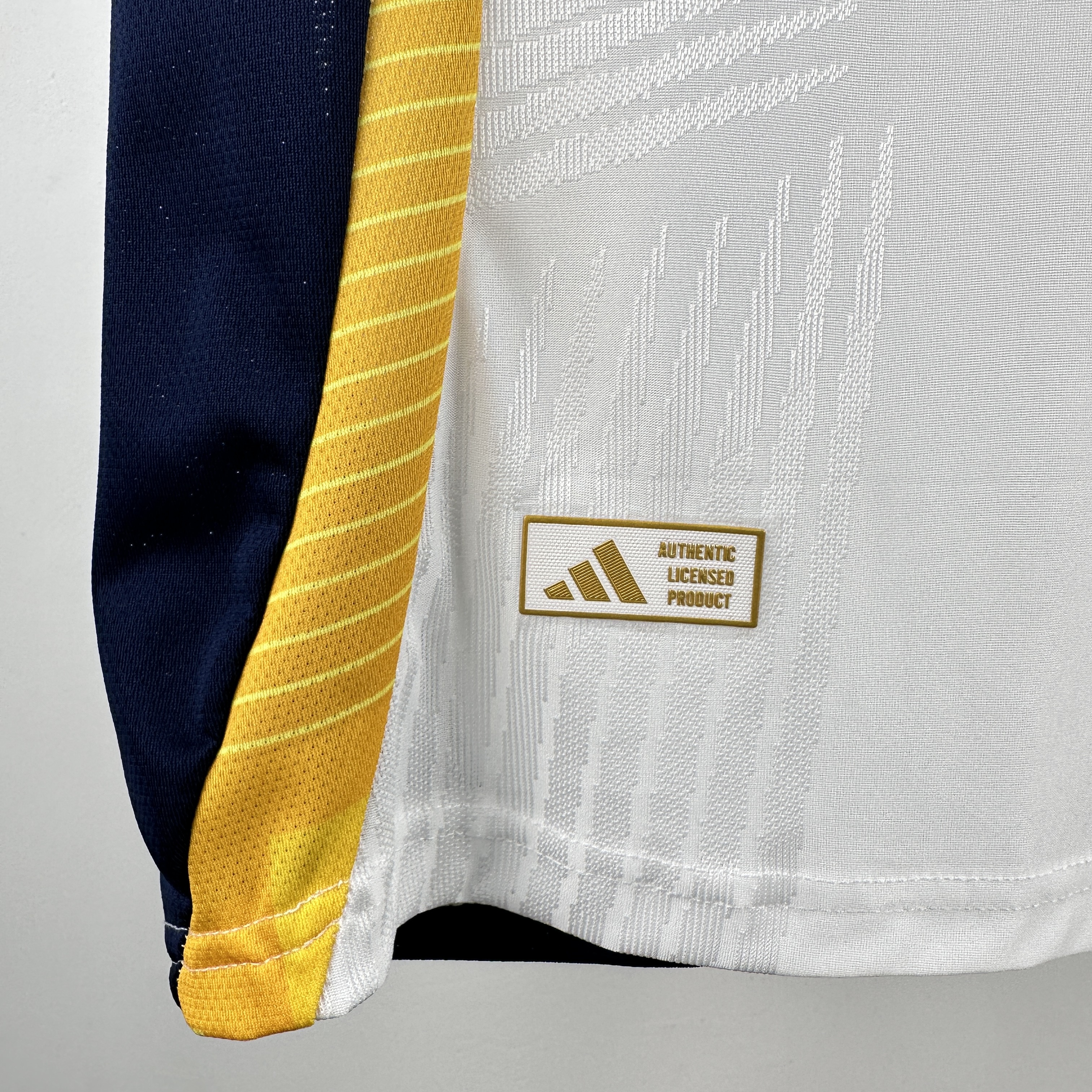 Real Madrid 24-25 White Pre-Match Training Jersey - Player Version - SOCCERDEALSHOP