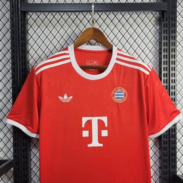 Bayern Munich 24-25 Red Training Jersey - Fans Version - SOCCERDEALSHOP