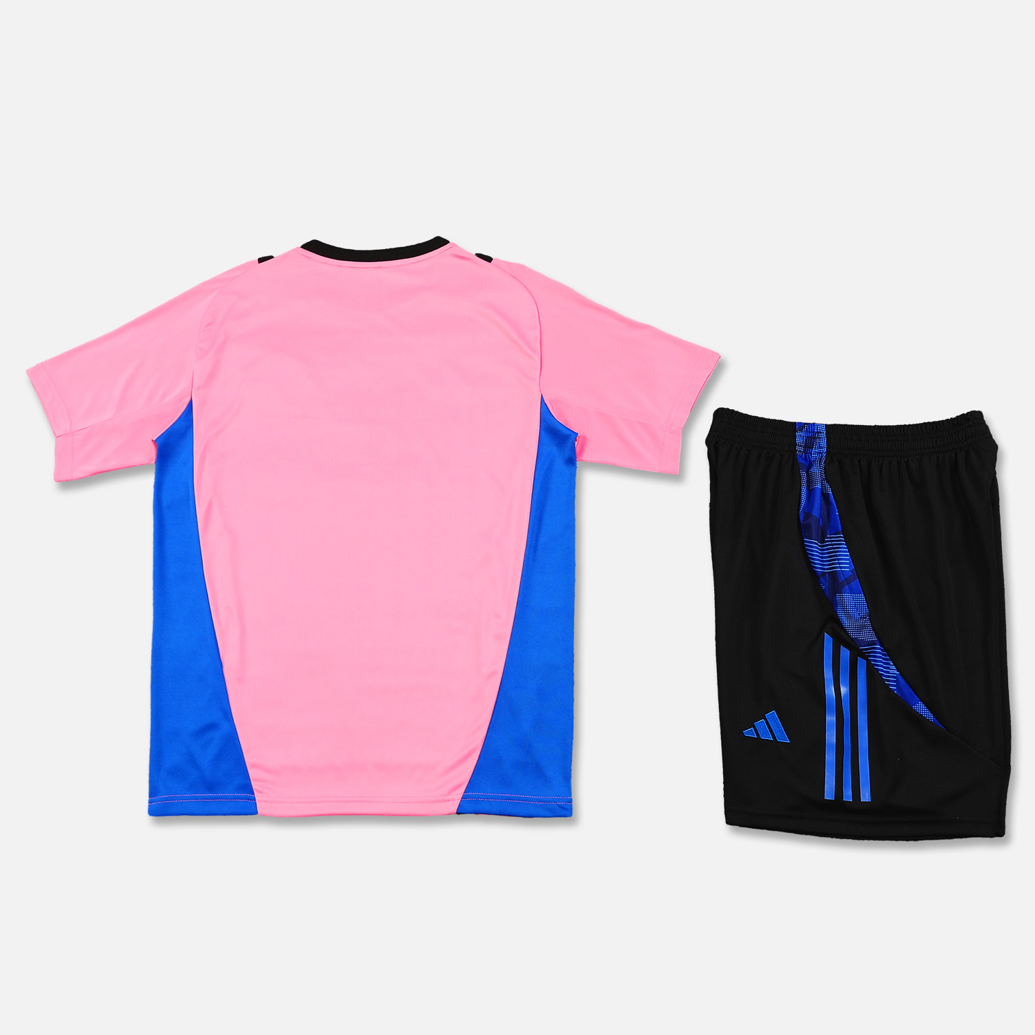 Manchester United 24-25 Short-Sleeve Training Set - Pink Top and Black Shorts - SOCCERDEALSHOP
