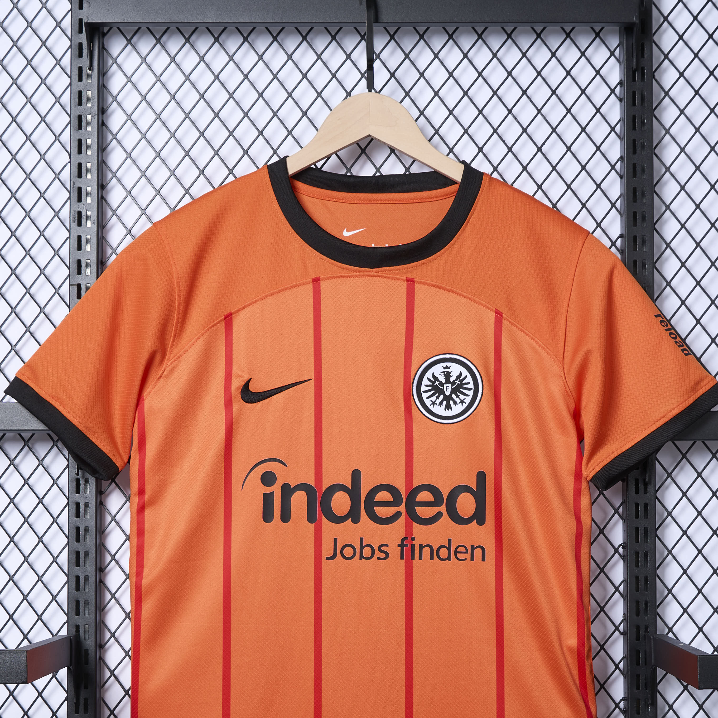 Frankfurt 24-25 Third Jersey - Fans Version - SOCCERDEALSHOP