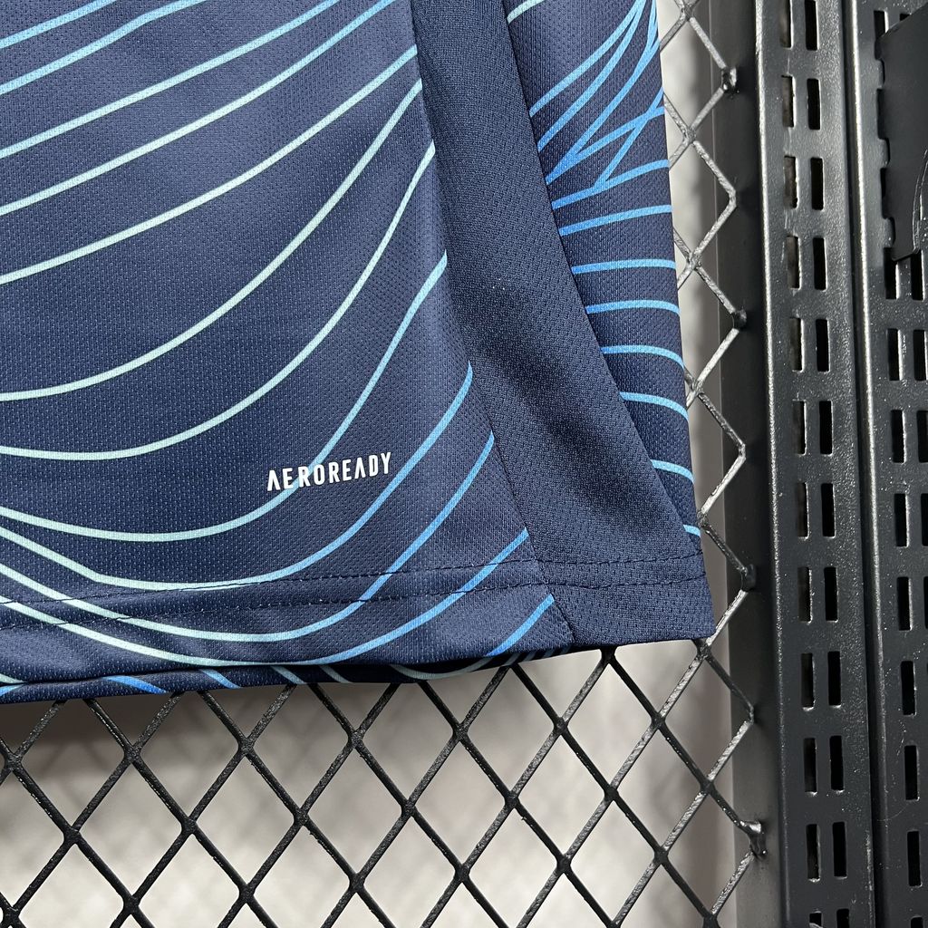 Leeds United 24-25 Third Jersey - Fans Version - SOCCERDEALSHOP