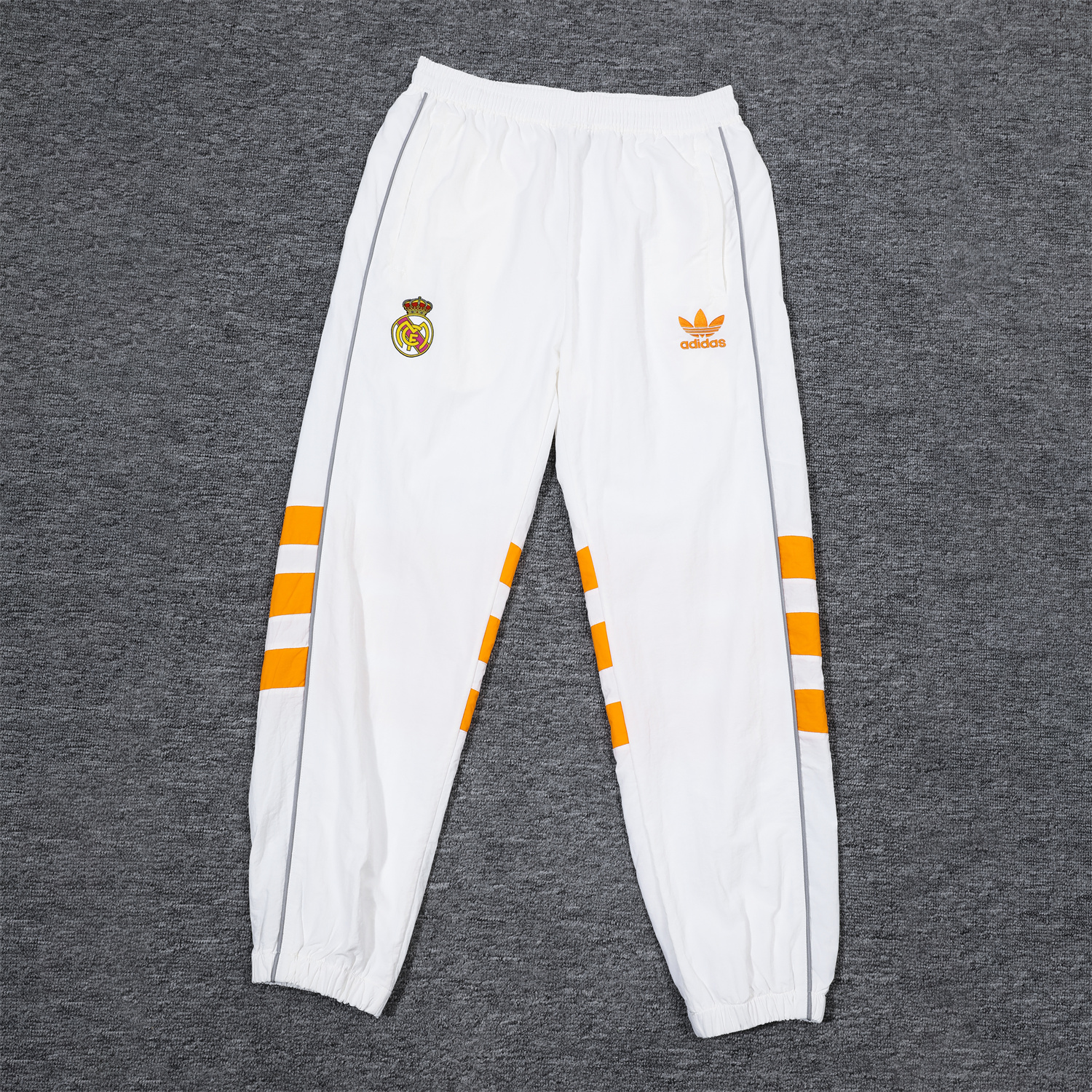 Real Madrid 24-25 Retro Style Player Windbreaker Jacket Suit - White & Orange - SOCCERDEALSHOP