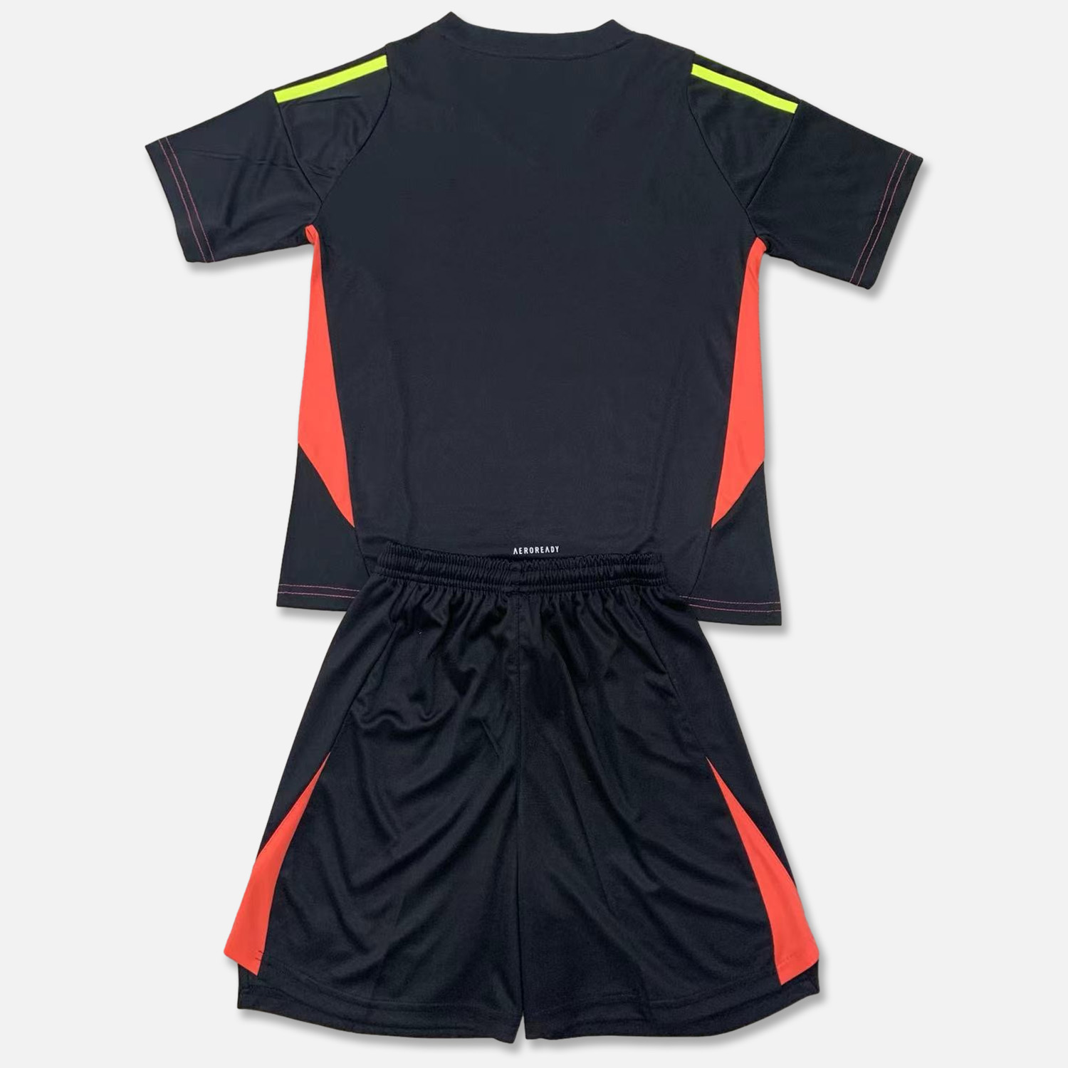 Real Madrid 24-25 Goalkeeper Kids Kit - Black - SOCCERDEALSHOP