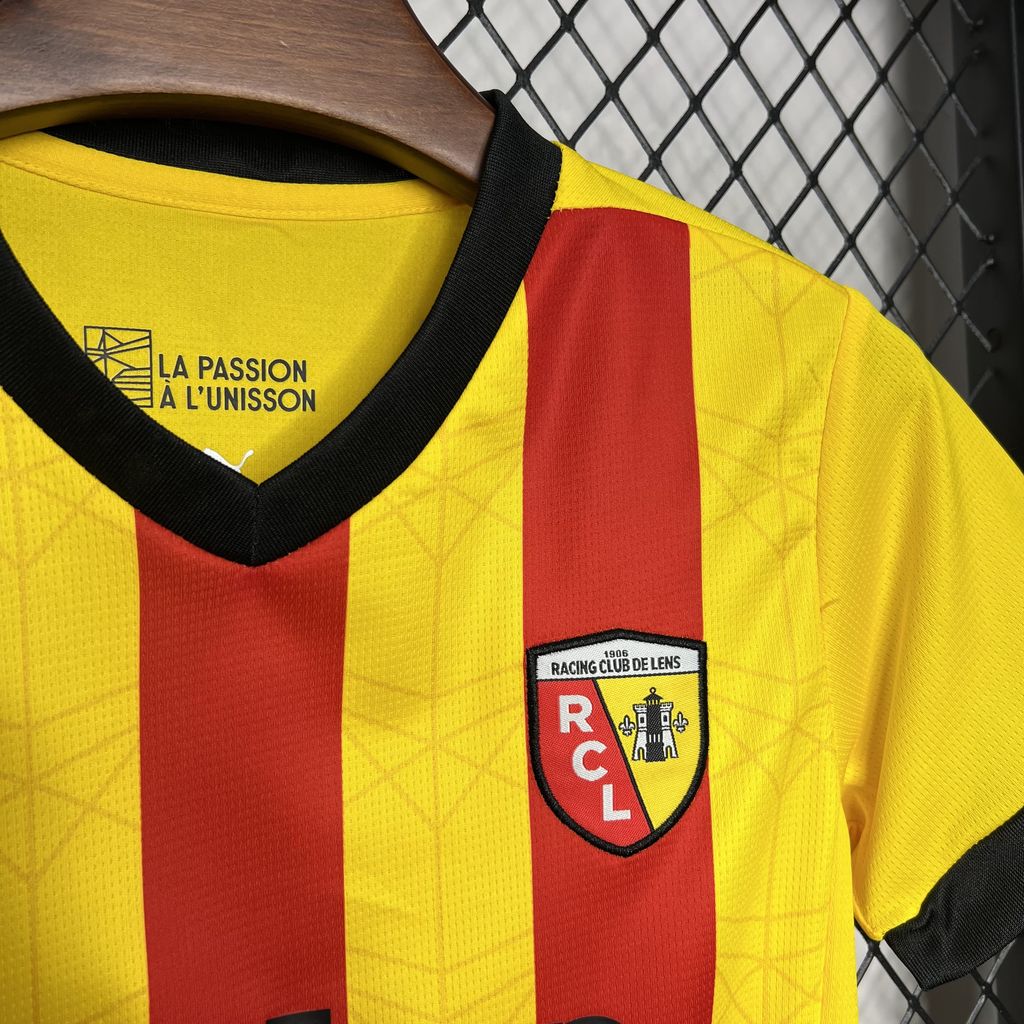 RC Lens 24-25 Home Stadium Kids Kit - SOCCERDEALSHOP