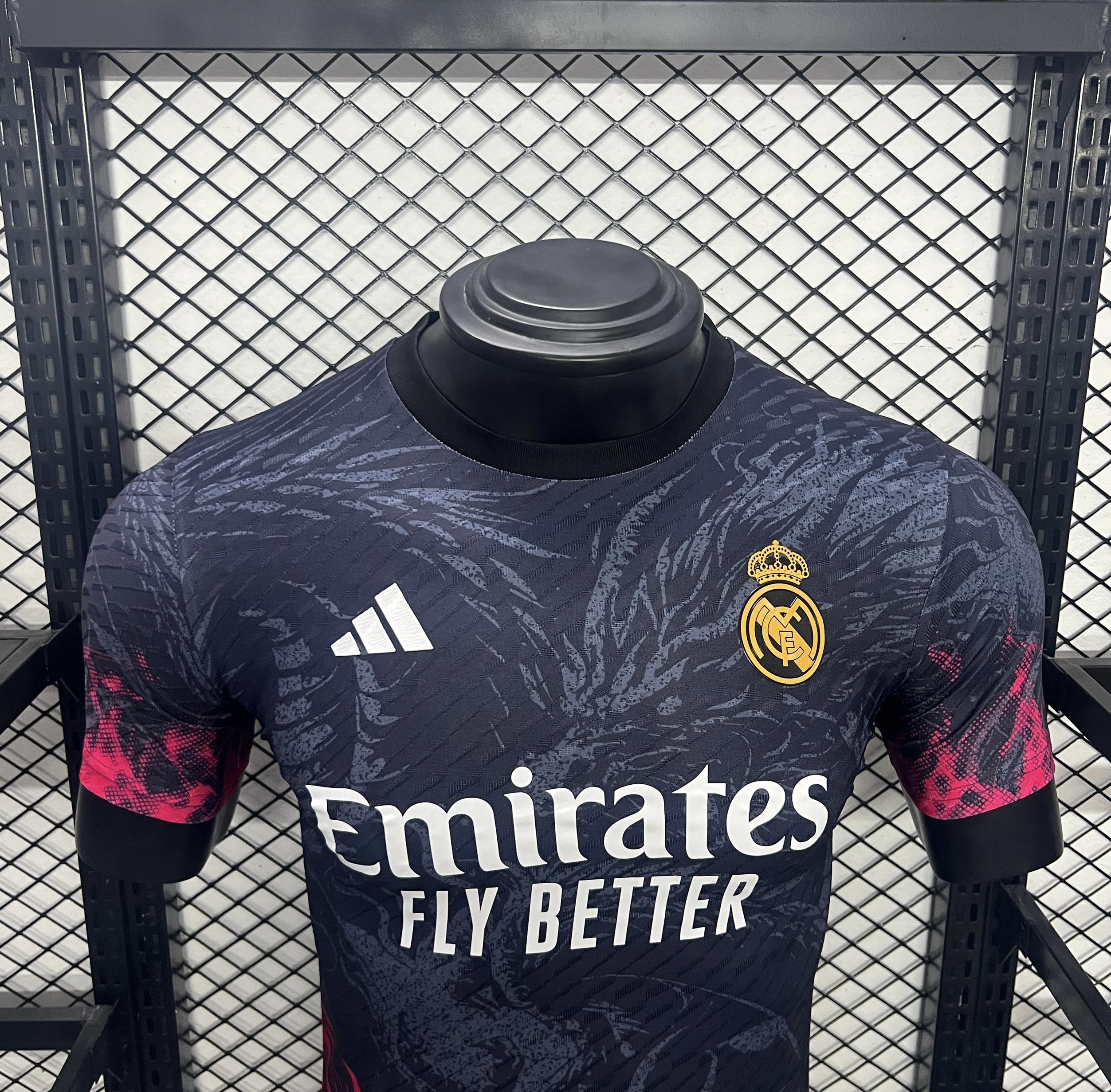 Real Madrid 24-25 Red Dragon Special Edition Black Jersey - Player Version - SOCCERDEALSHOP