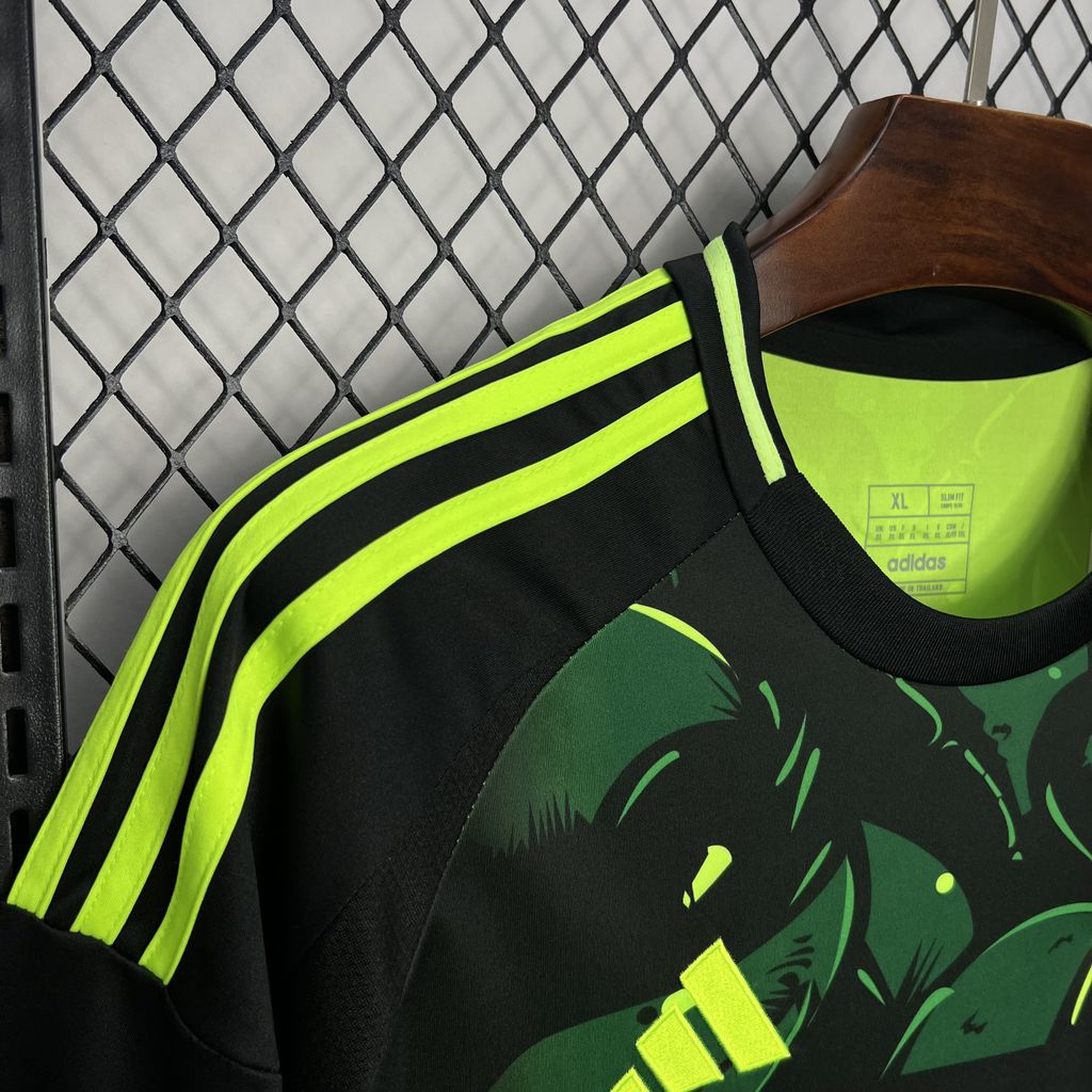 Real Madrid 24-25 Black and Green Turtle Jersey - Fans Version - SOCCERDEALSHOP