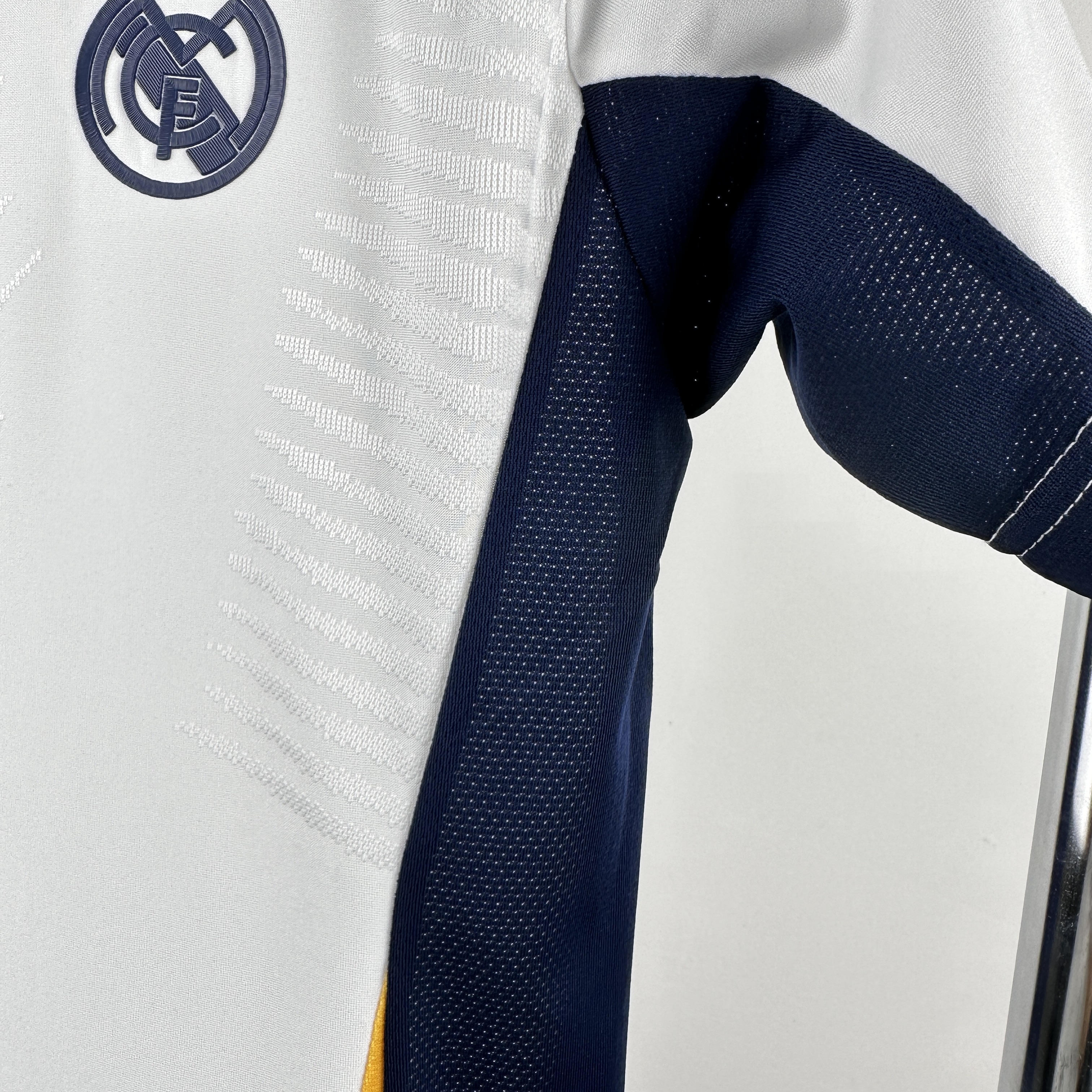 Real Madrid 24-25 White Pre-Match Training Jersey - Player Version - SOCCERDEALSHOP