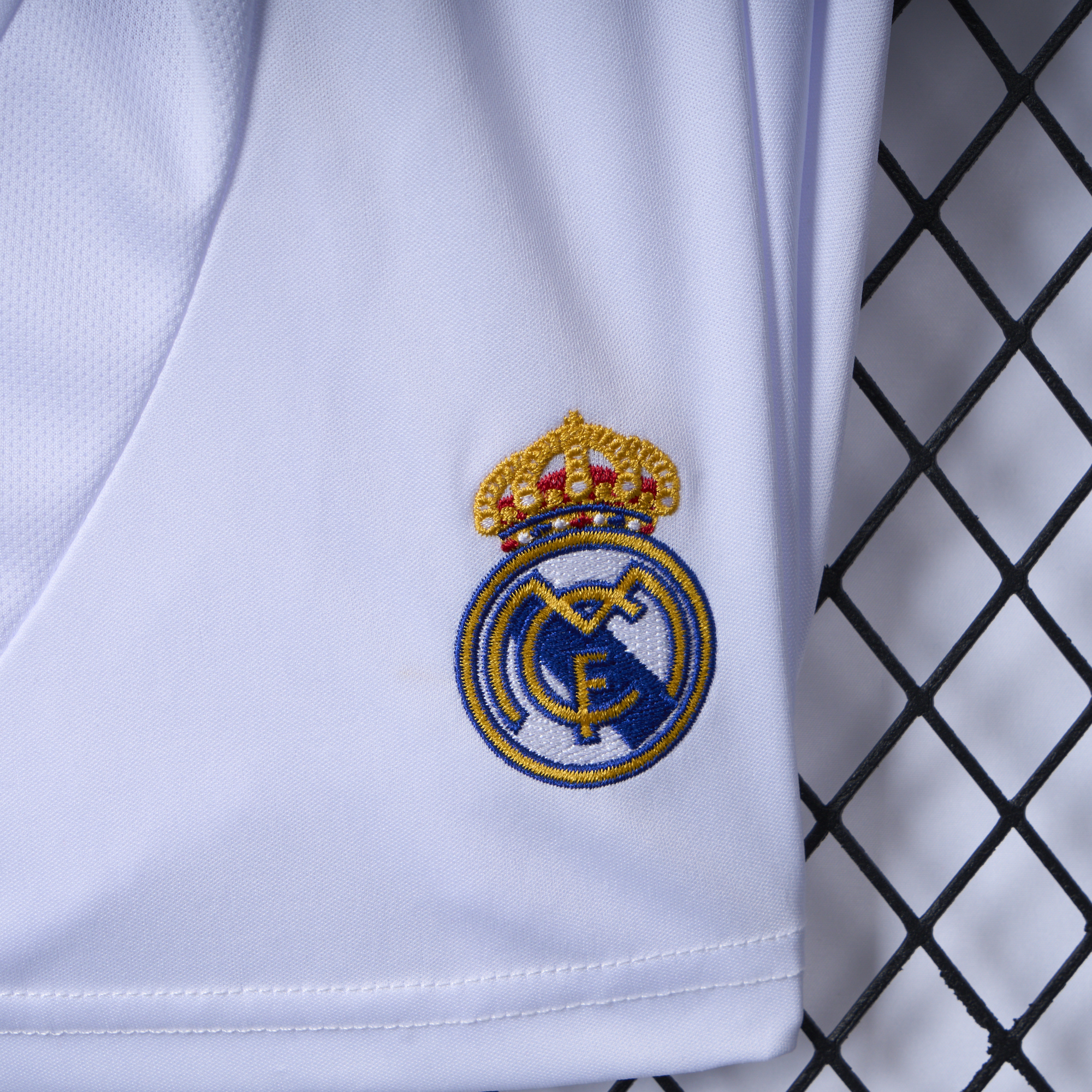 Real Madrid 24-25 Home Long Sleeve Kids Kit - SOCCERDEALSHOP