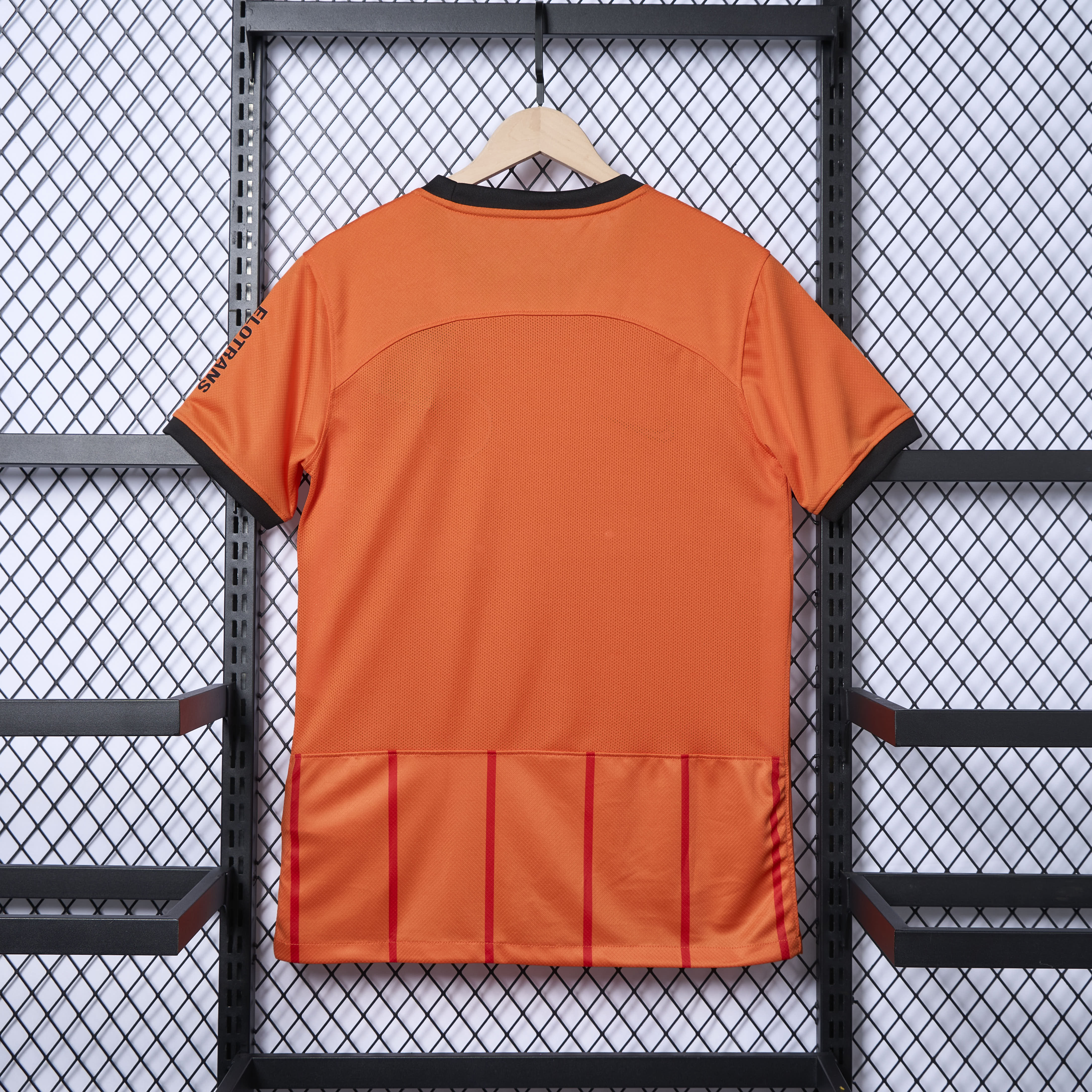 Frankfurt 24-25 Third Jersey - Fans Version - SOCCERDEALSHOP