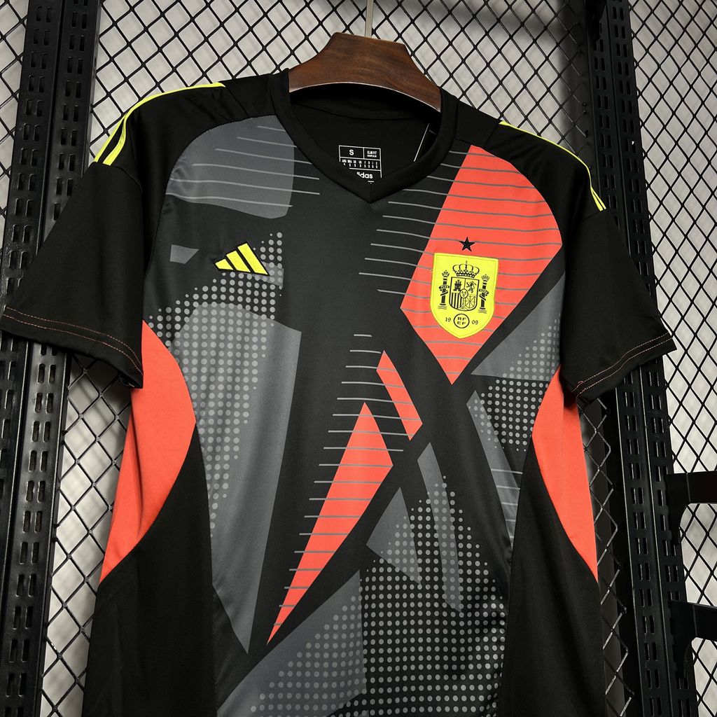 Spain 2024 Black Goalkeeper Jersey - Fans Version - SOCCERDEALSHOP