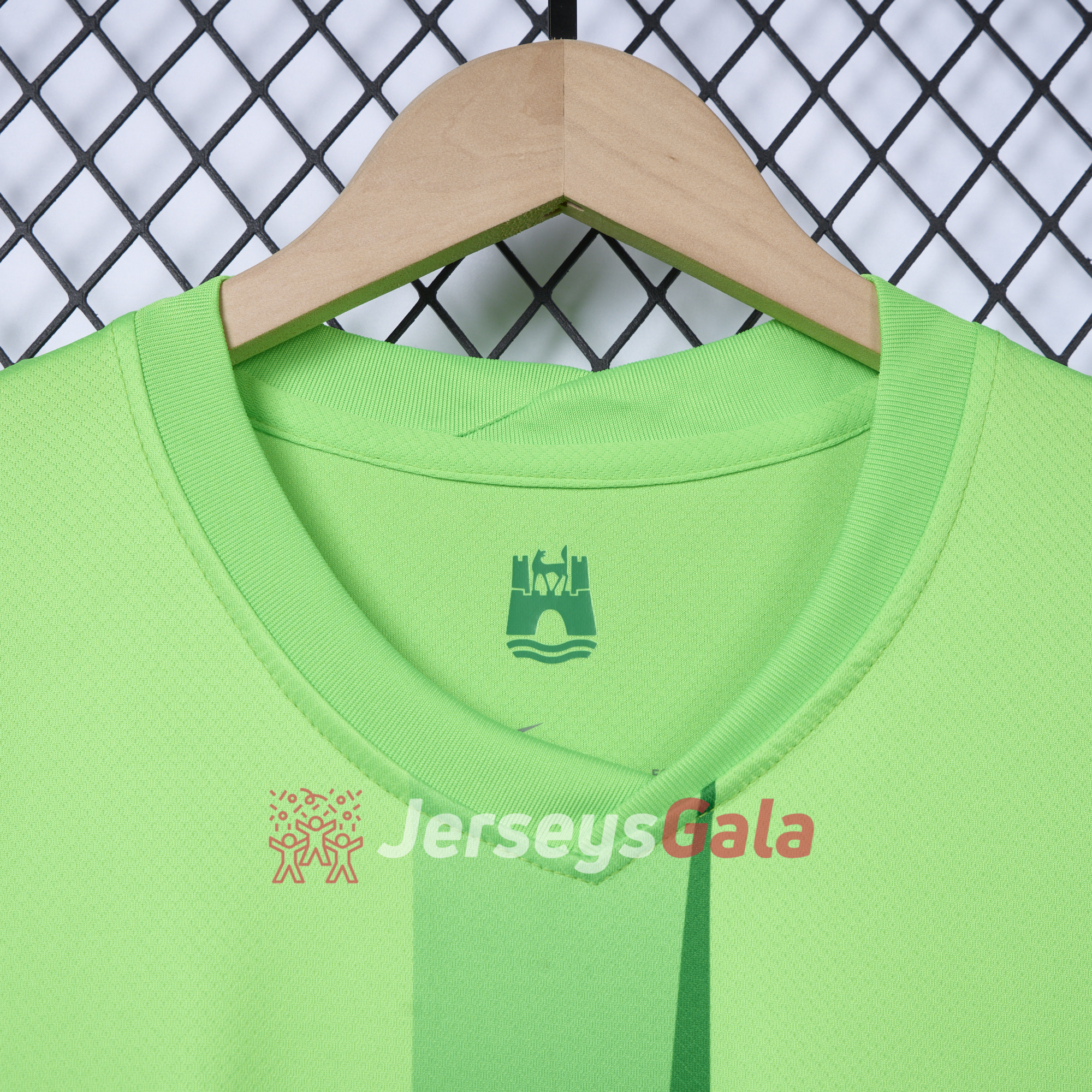 Wolfsburg 24-25 Home Stadium Jersey - Fans Version - SOCCERDEALSHOP