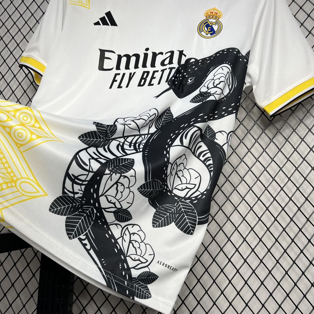 Real Madrid 24-25 White and Black Mamba Jersey - Fans Version - SOCCERDEALSHOP