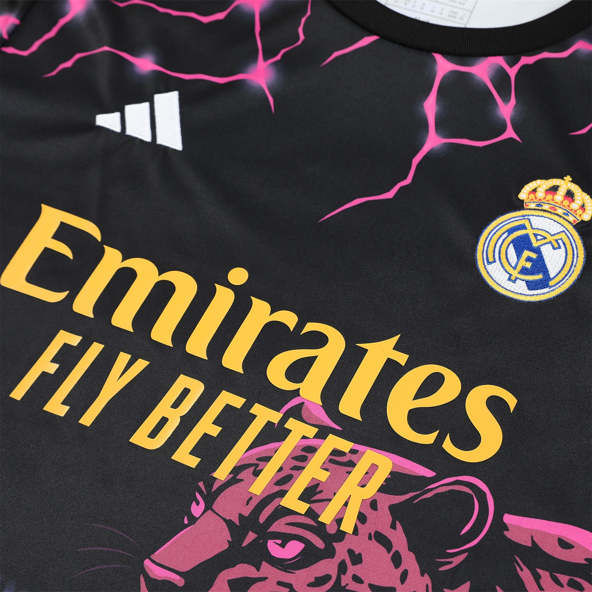 Real Madrid 24-25 Short-Sleeve Training Set - Purple Leopard Top & Black Shorts - SOCCERDEALSHOP