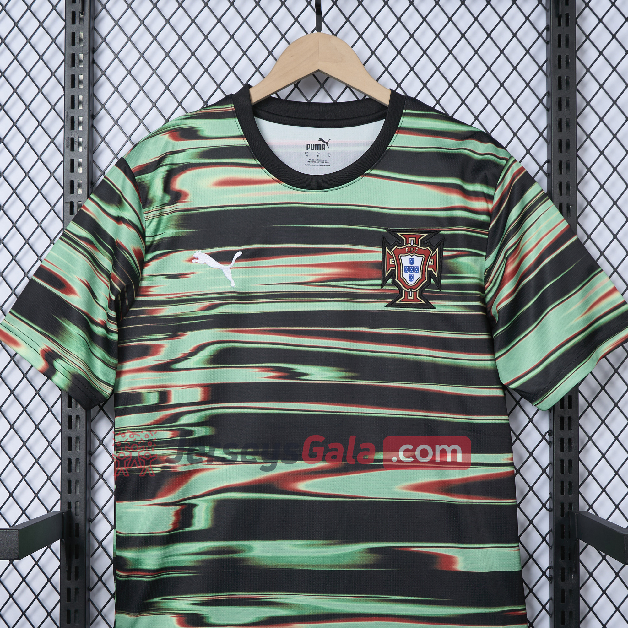 Portugal 2025-26 Training Jersey - Fans Version - SOCCERDEALSHOP
