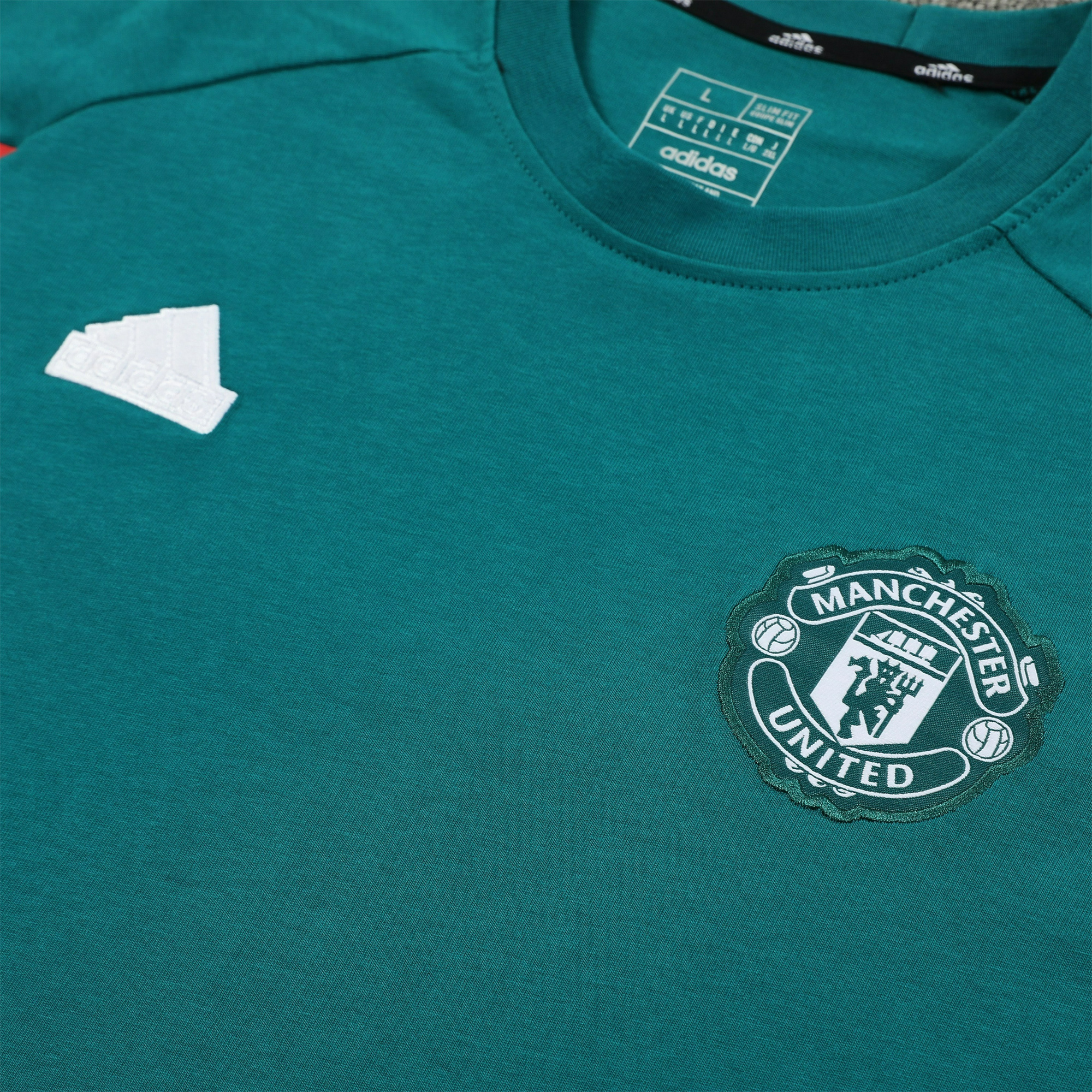 Manchester United 24-25 Short-Sleeve Training Set - Deep Green Top & Grey Shorts - SOCCERDEALSHOP