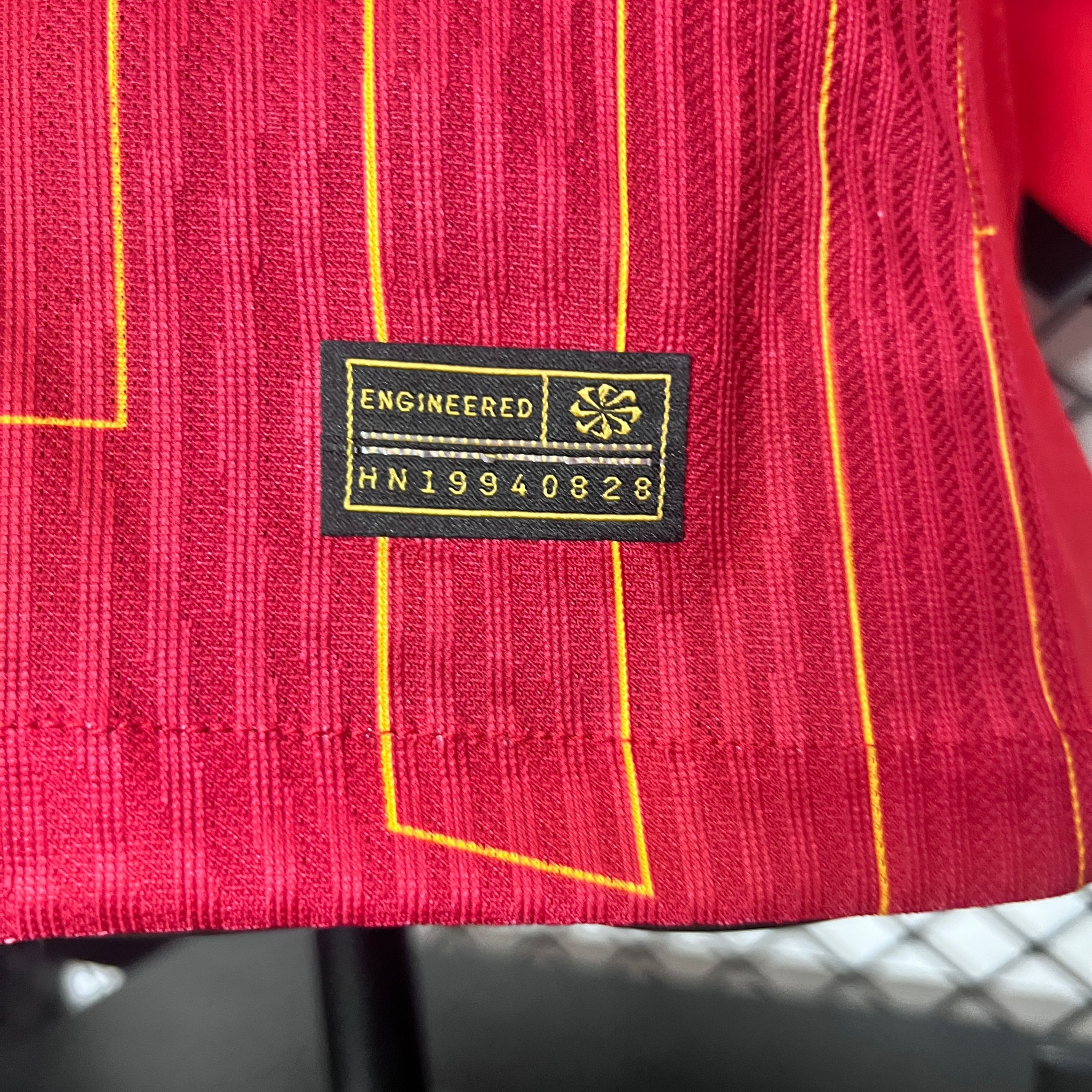 Liver.pool 24-25 Home Long Sleeve Jersey - Player Version - SOCCERDEALSHOP