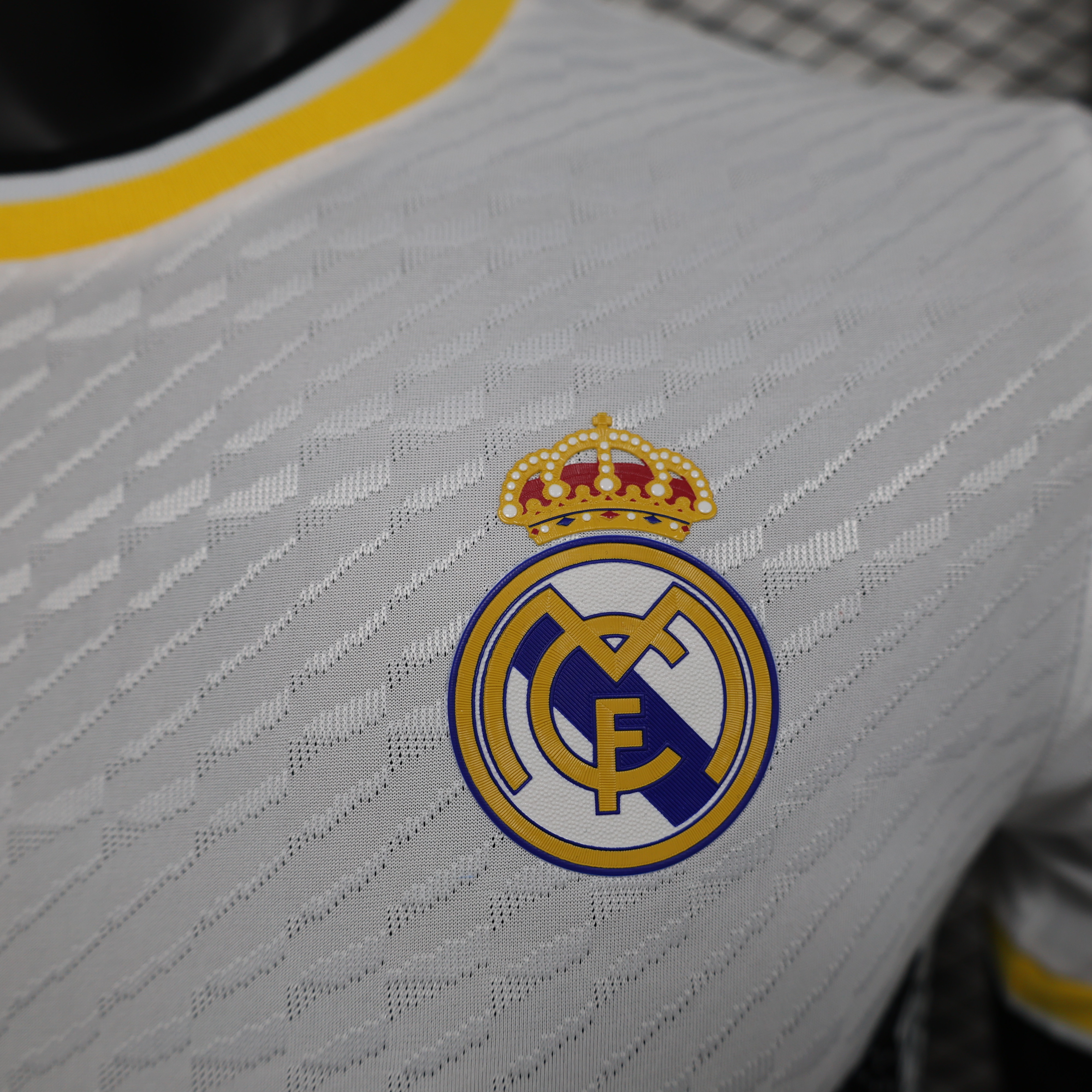 Real Madrid 24-25 Black Snake Special Edition White Jersey - Player Version - SOCCERDEALSHOP