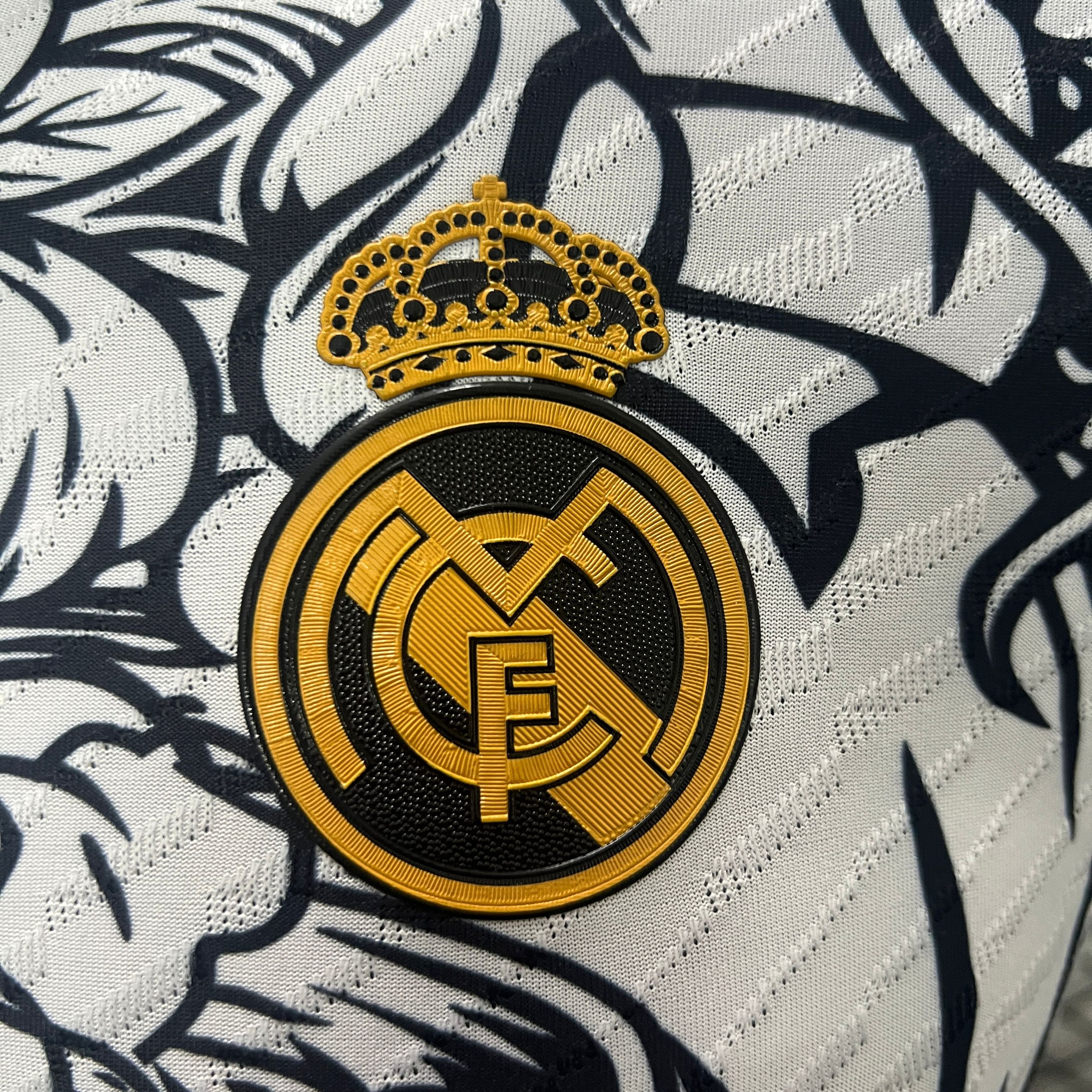 Real Madrid 24-25 Yellow Dragon Special Edition White Jersey - Player Version - SOCCERDEALSHOP