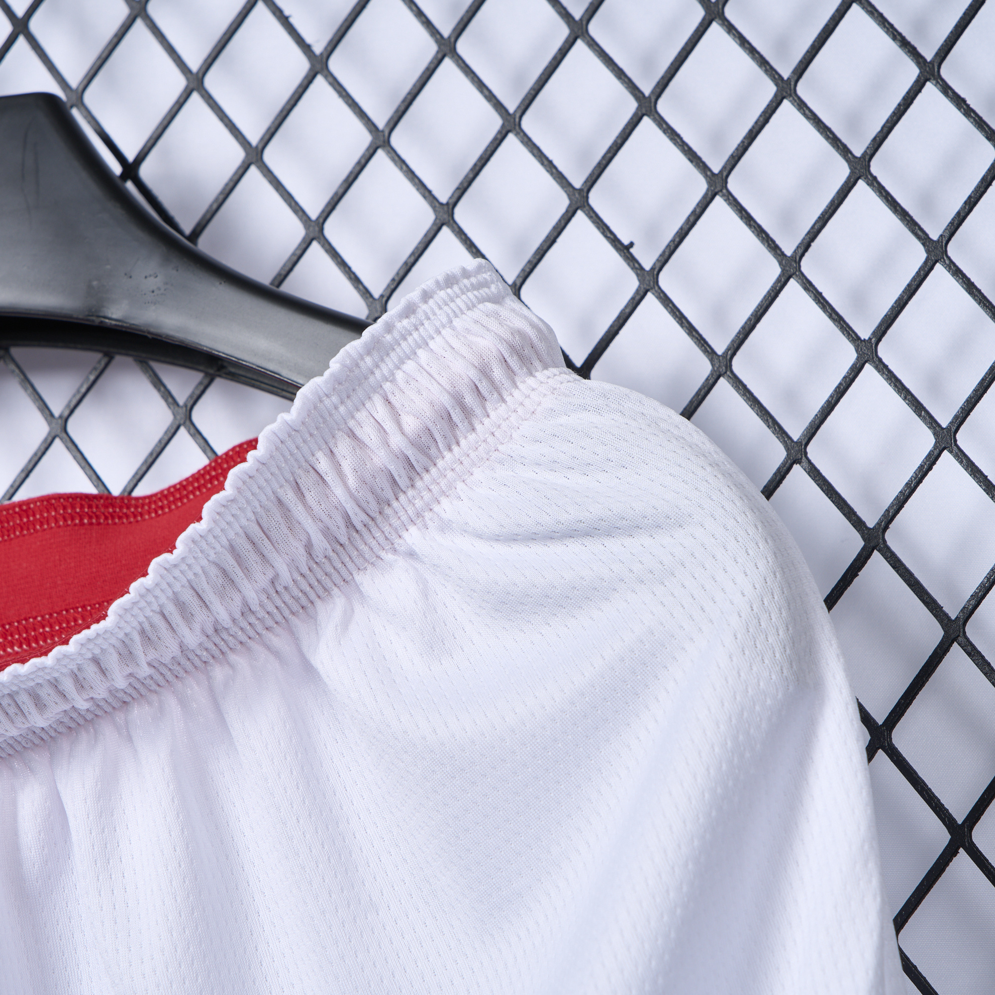 Manchester United Retro 2007-08 Home Shorts - SOCCERDEALSHOP