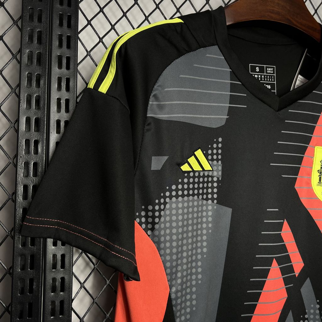 Spain 2024 Black Goalkeeper Jersey - Fans Version - SOCCERDEALSHOP