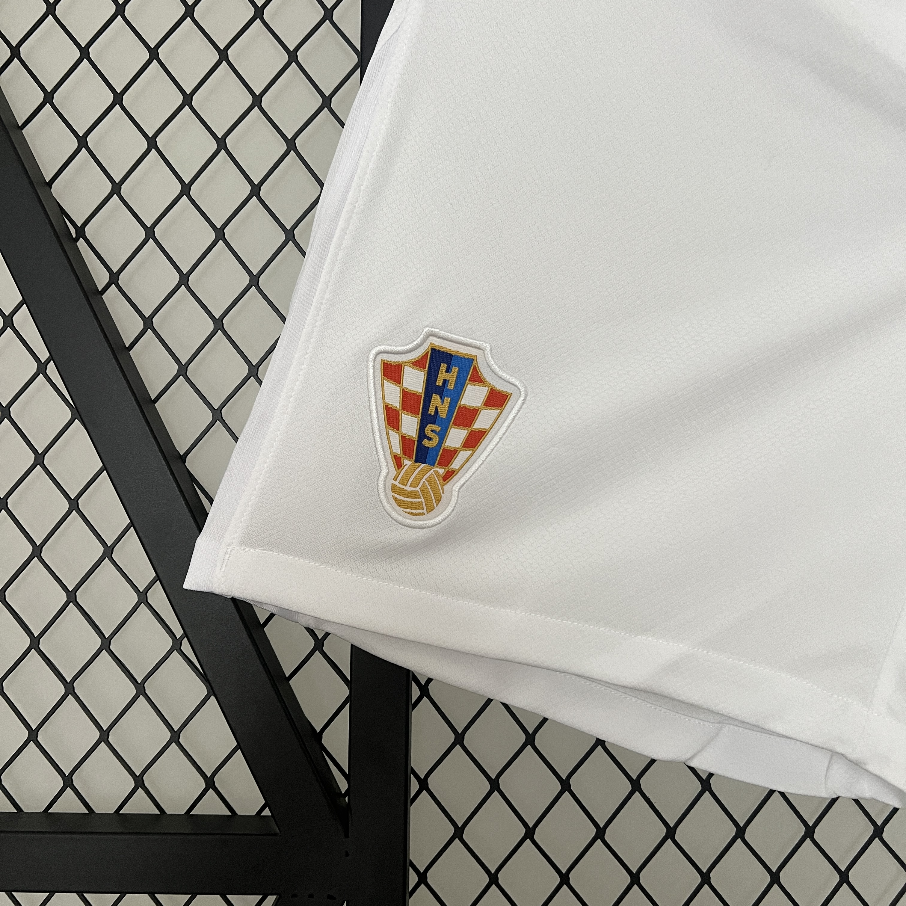 Croatia 2024 Home Shorts - Fans Version - SOCCERDEALSHOP