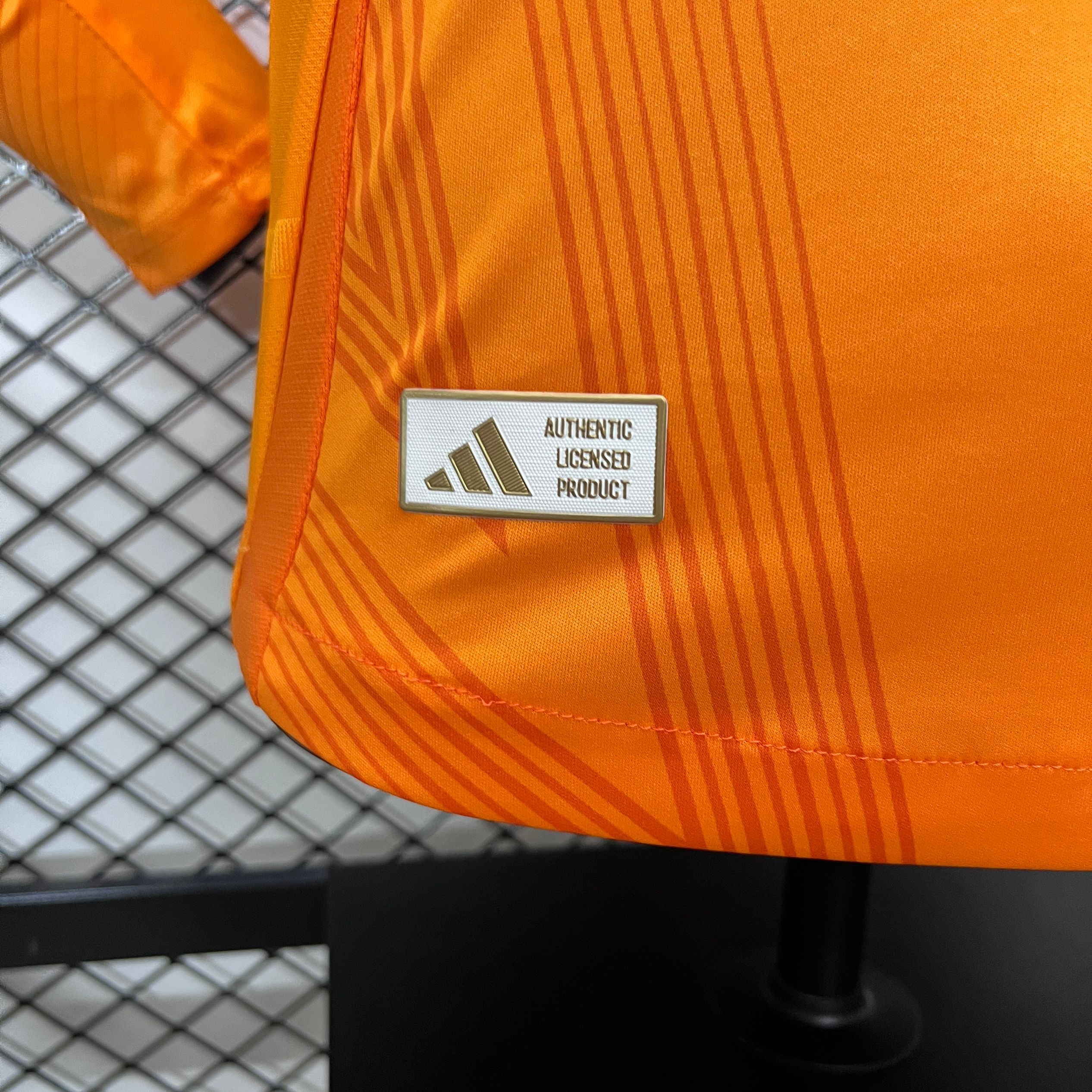 Real Madrid 24-25 Away Long Sleeve Jersey - Player Version - SOCCERDEALSHOP